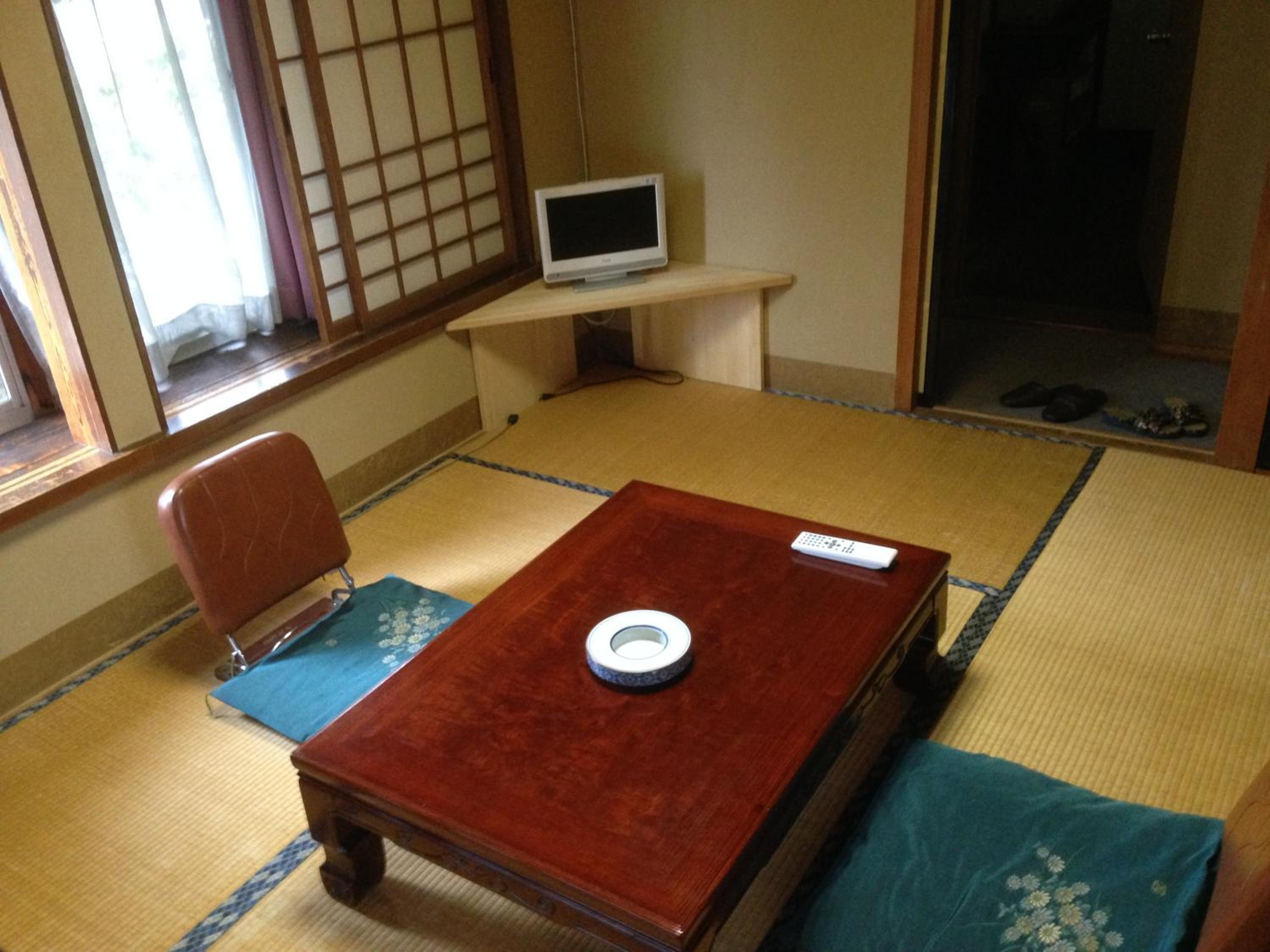 Japanese-Style Twin Room
