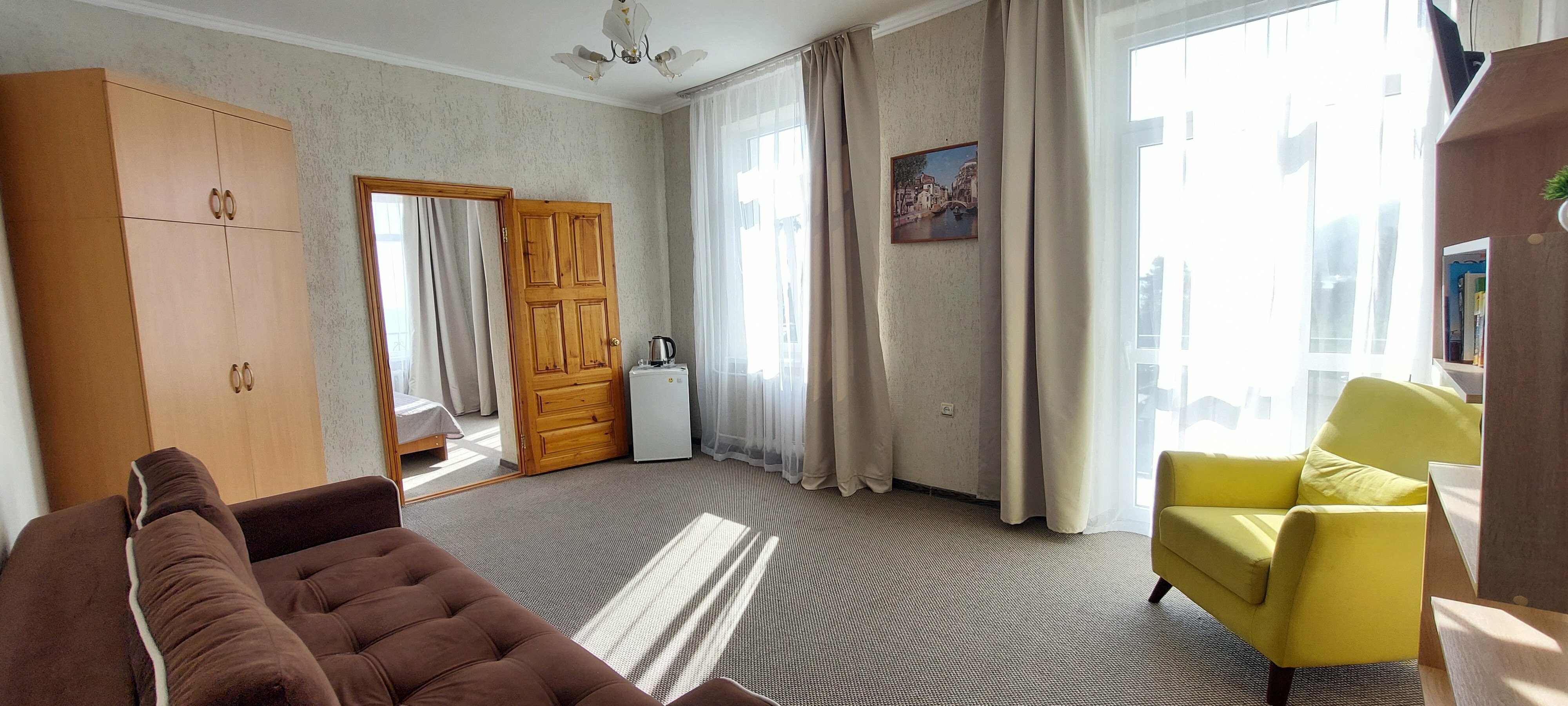 Люкс с видом на море