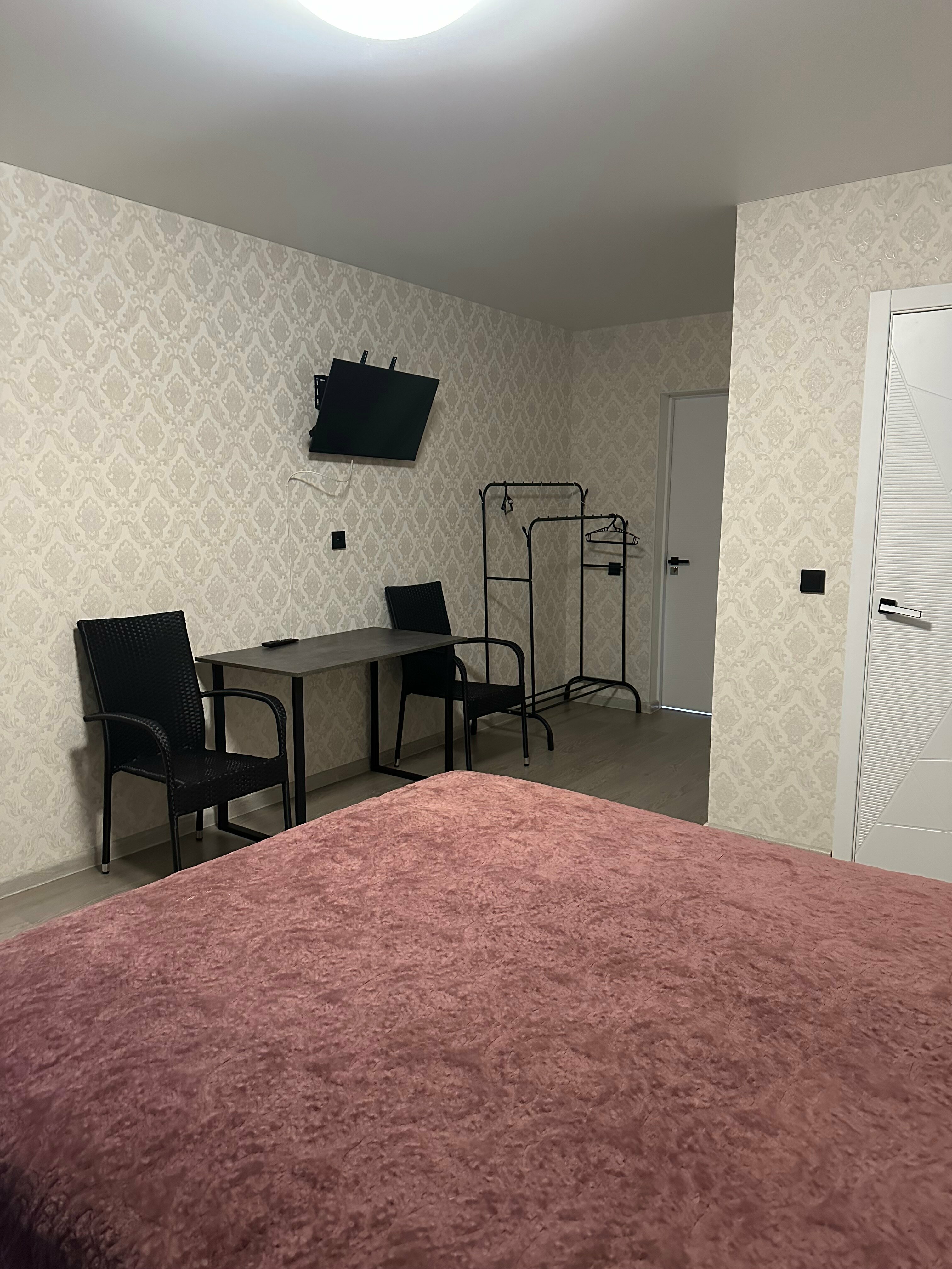 Большой двухместный номер с 1 кроватью