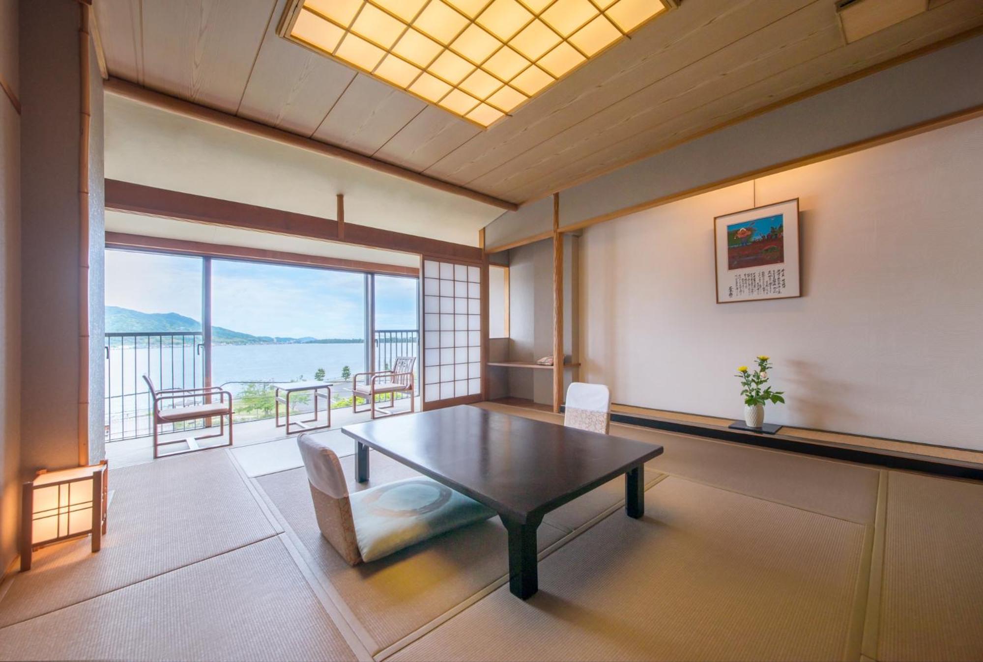 Japanese-Style Room