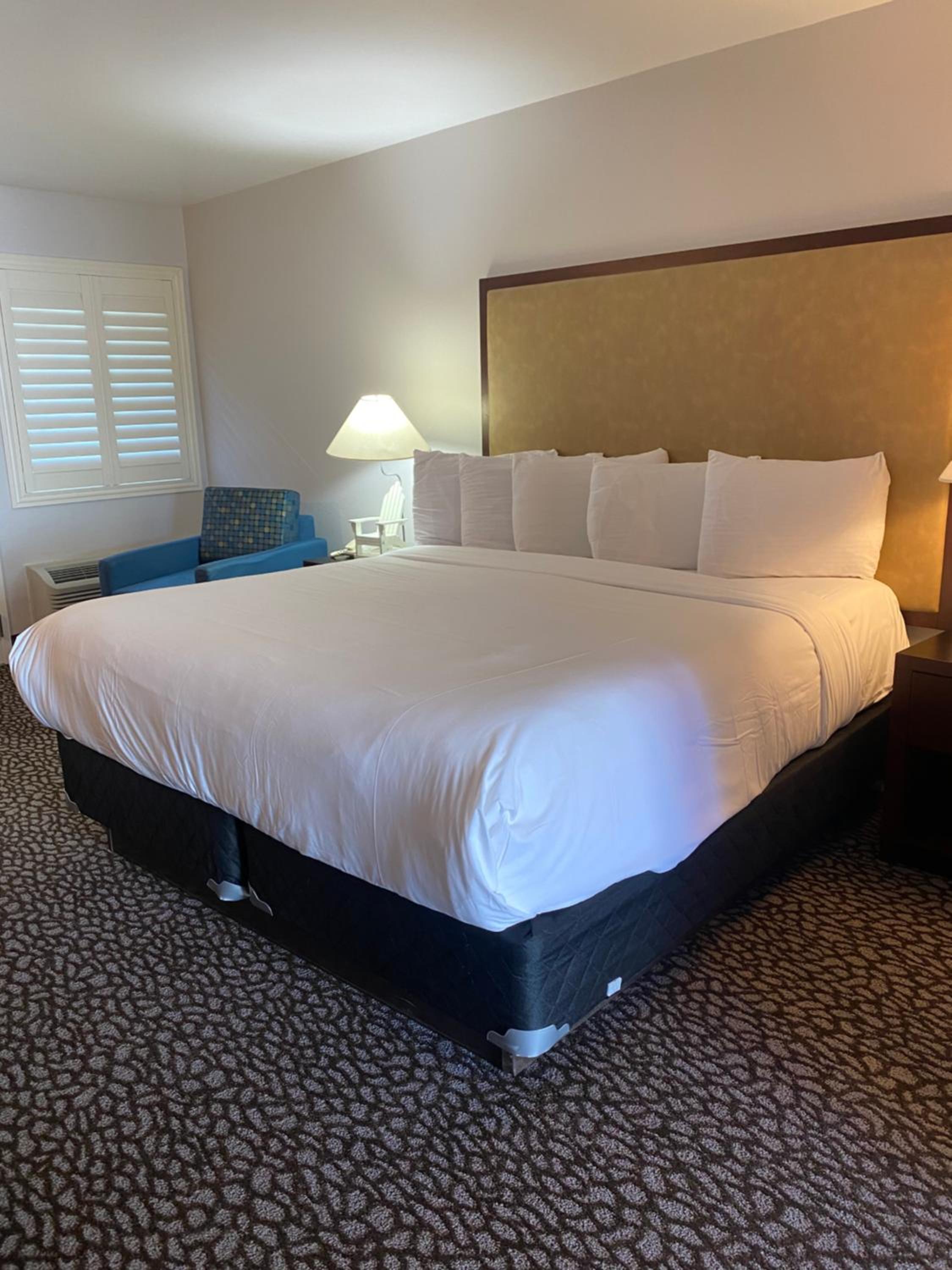 Standard King Room