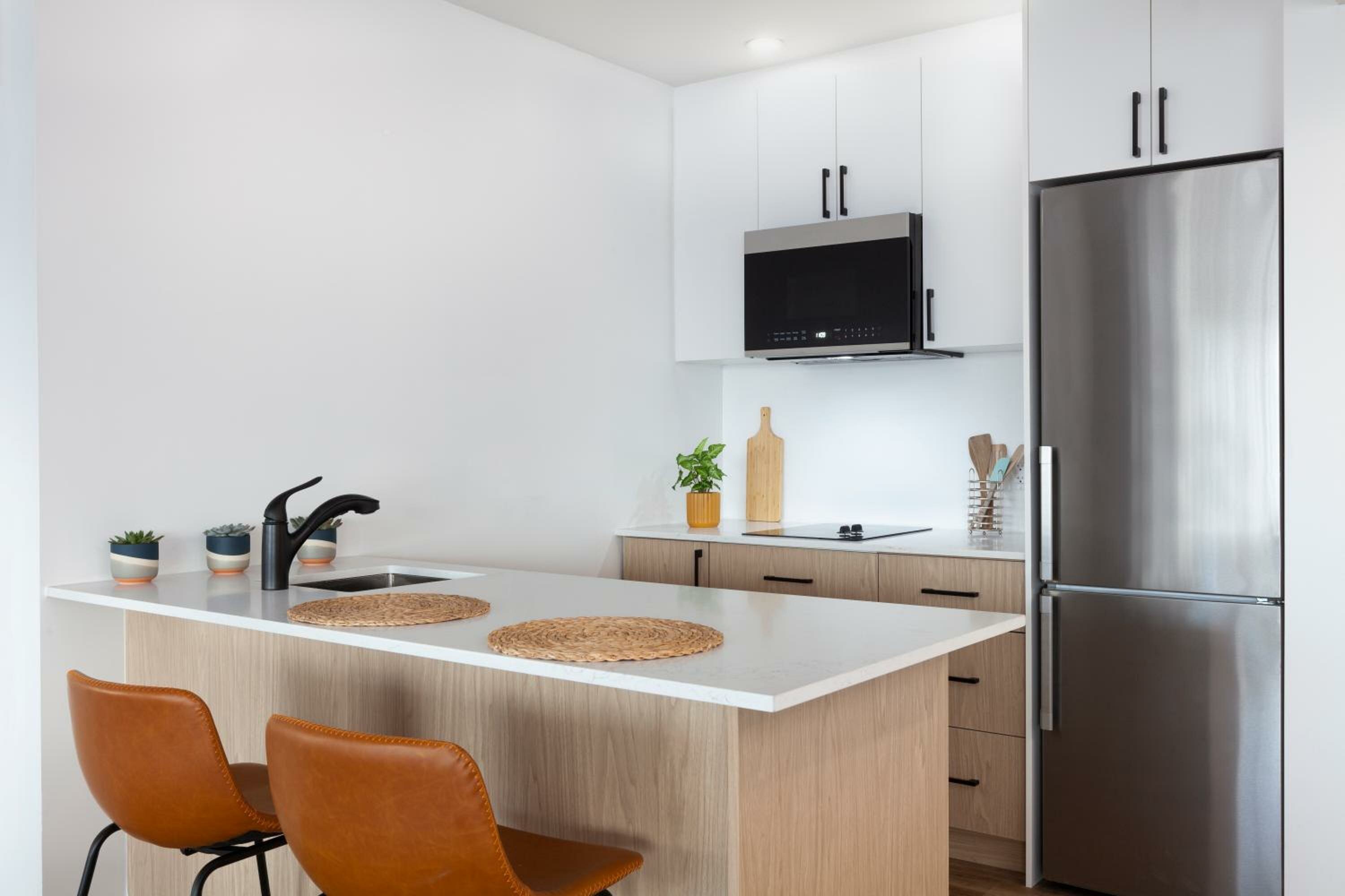 Executive King Suite - Non-Smoking