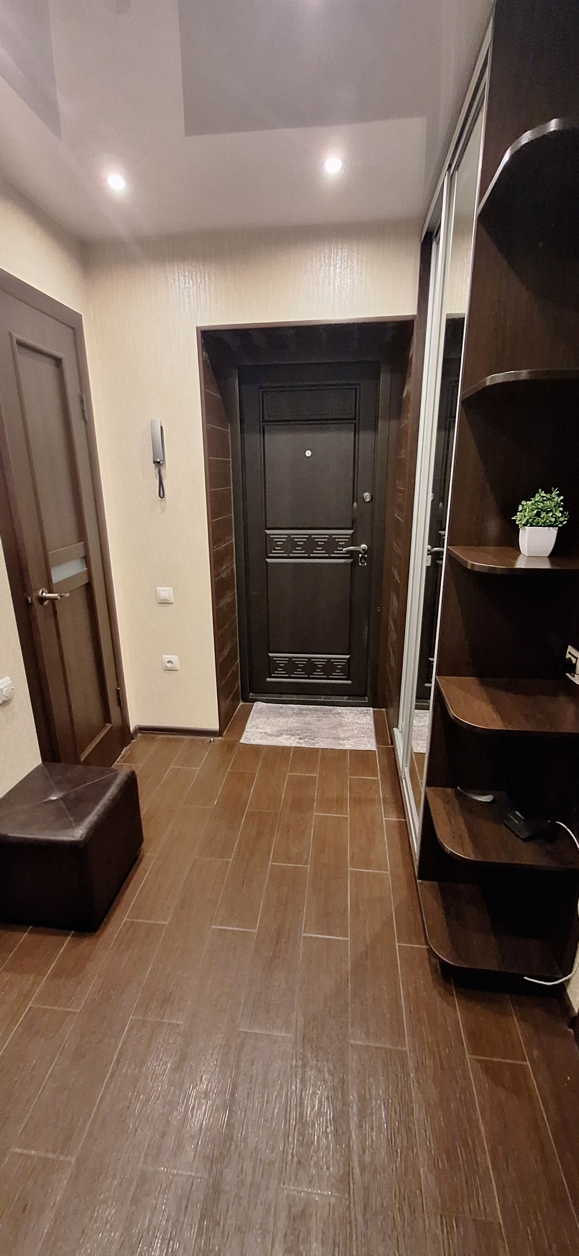 Апартаменты  со спальней и кухней