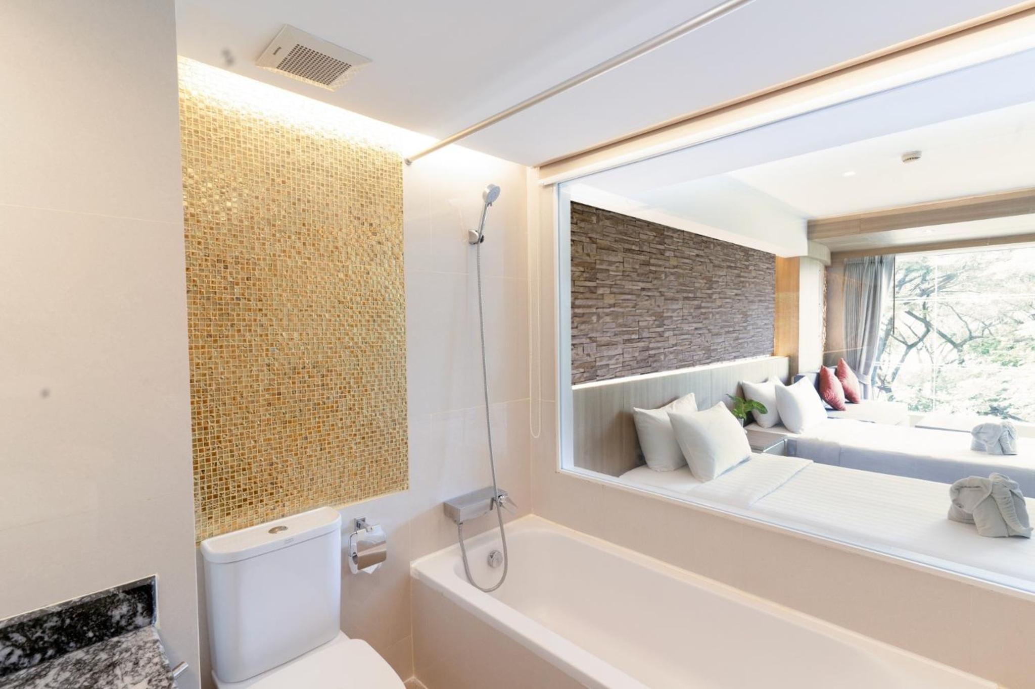 Deluxe Twin Room - Lake Building