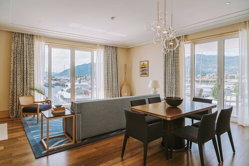 Suite, 1 Bedroom, Sea View в Regent Porto Montenegro