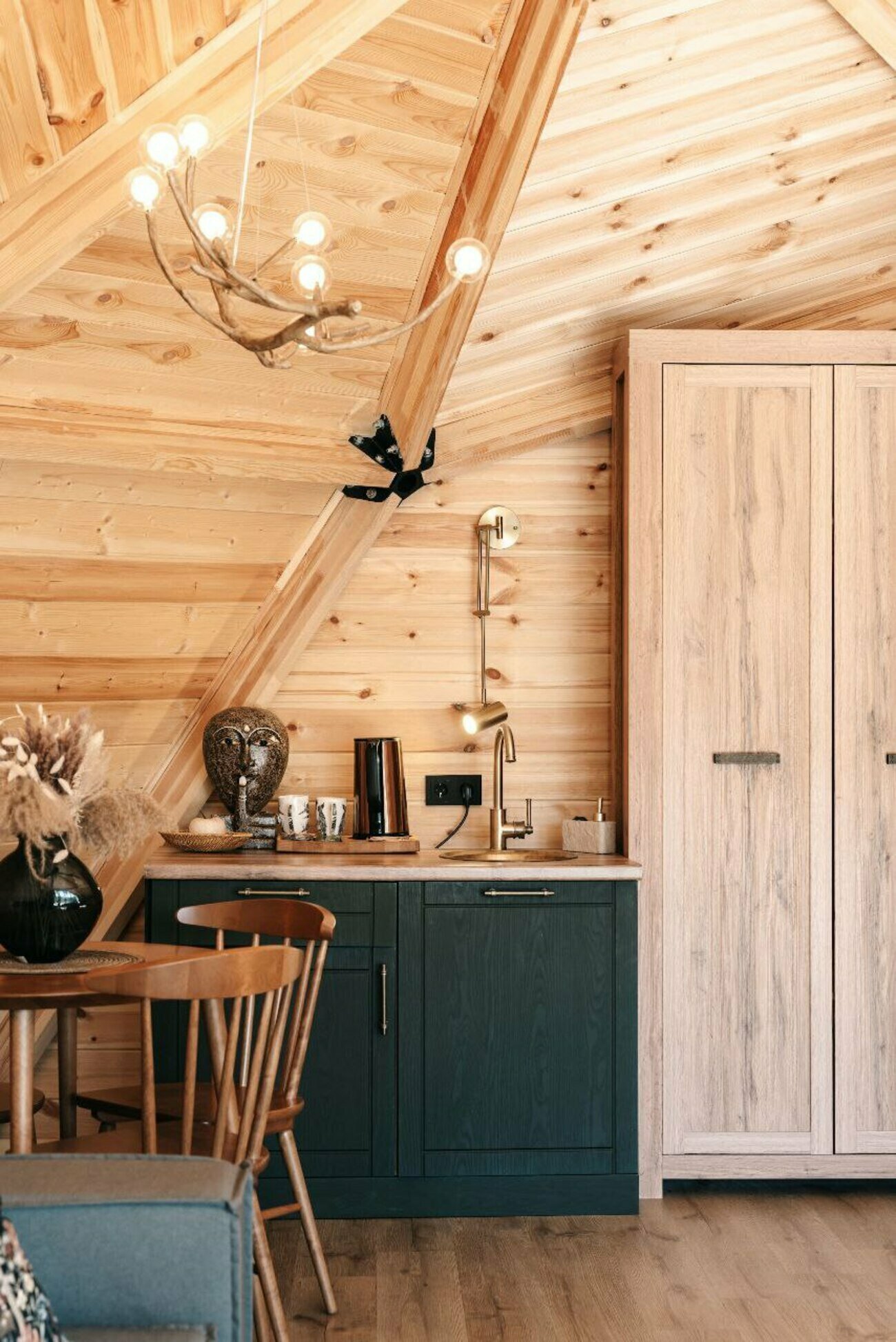 №16| Шишка-дом с камином