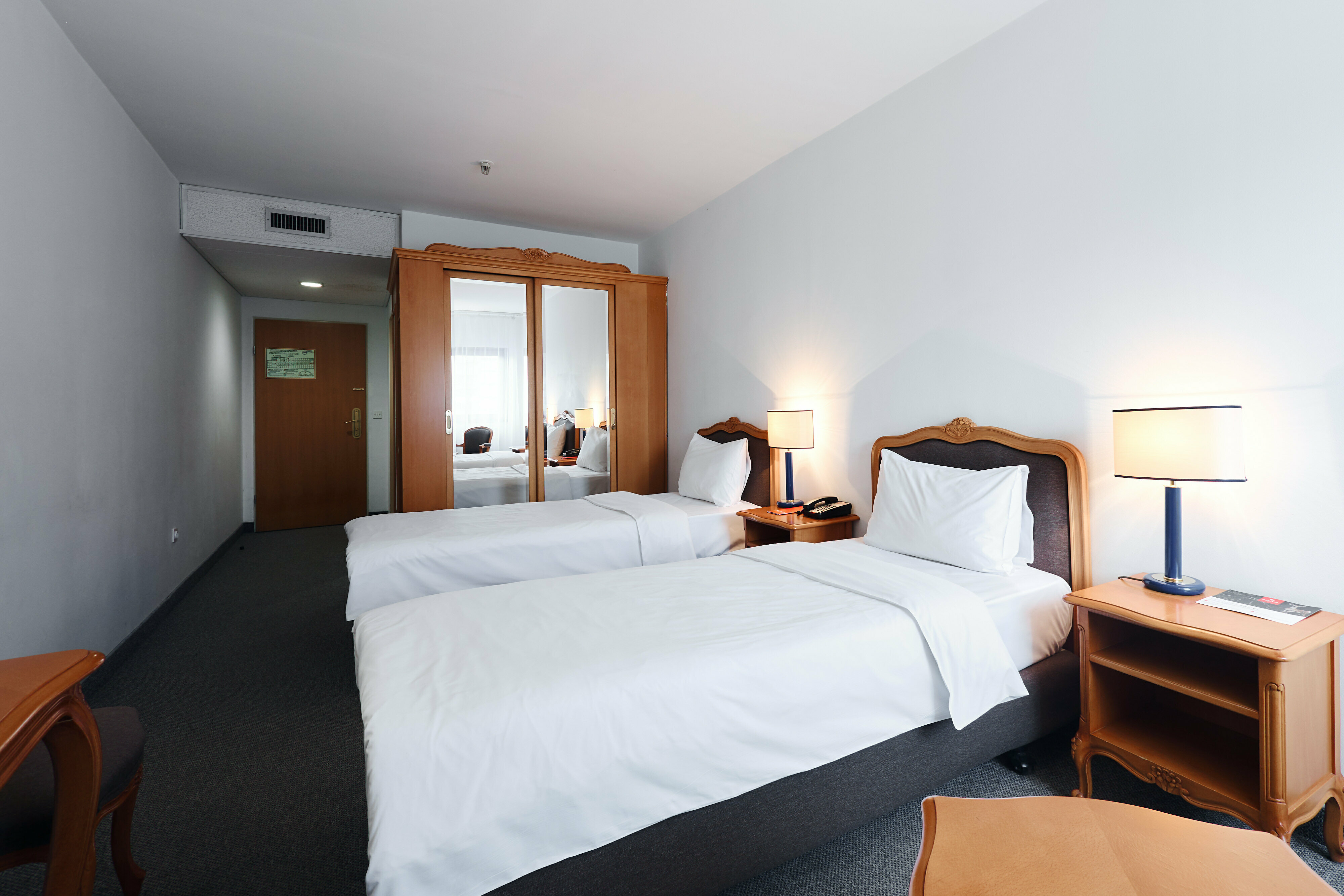 Двухместный номер с 2 отдельными кроватями