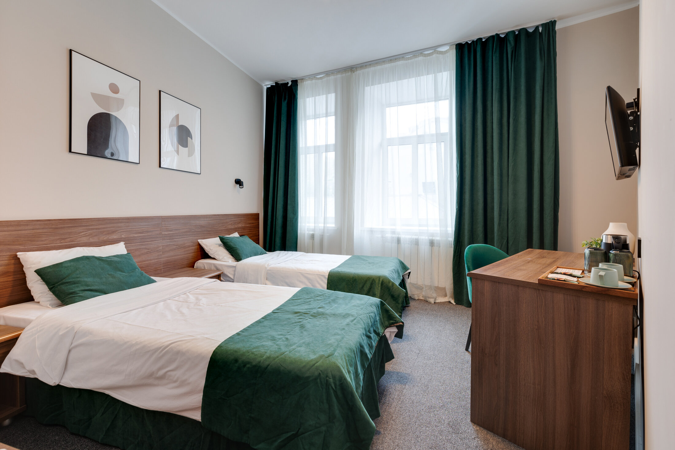 Улучшенный двухместный номер с 2 отдельными кроватями