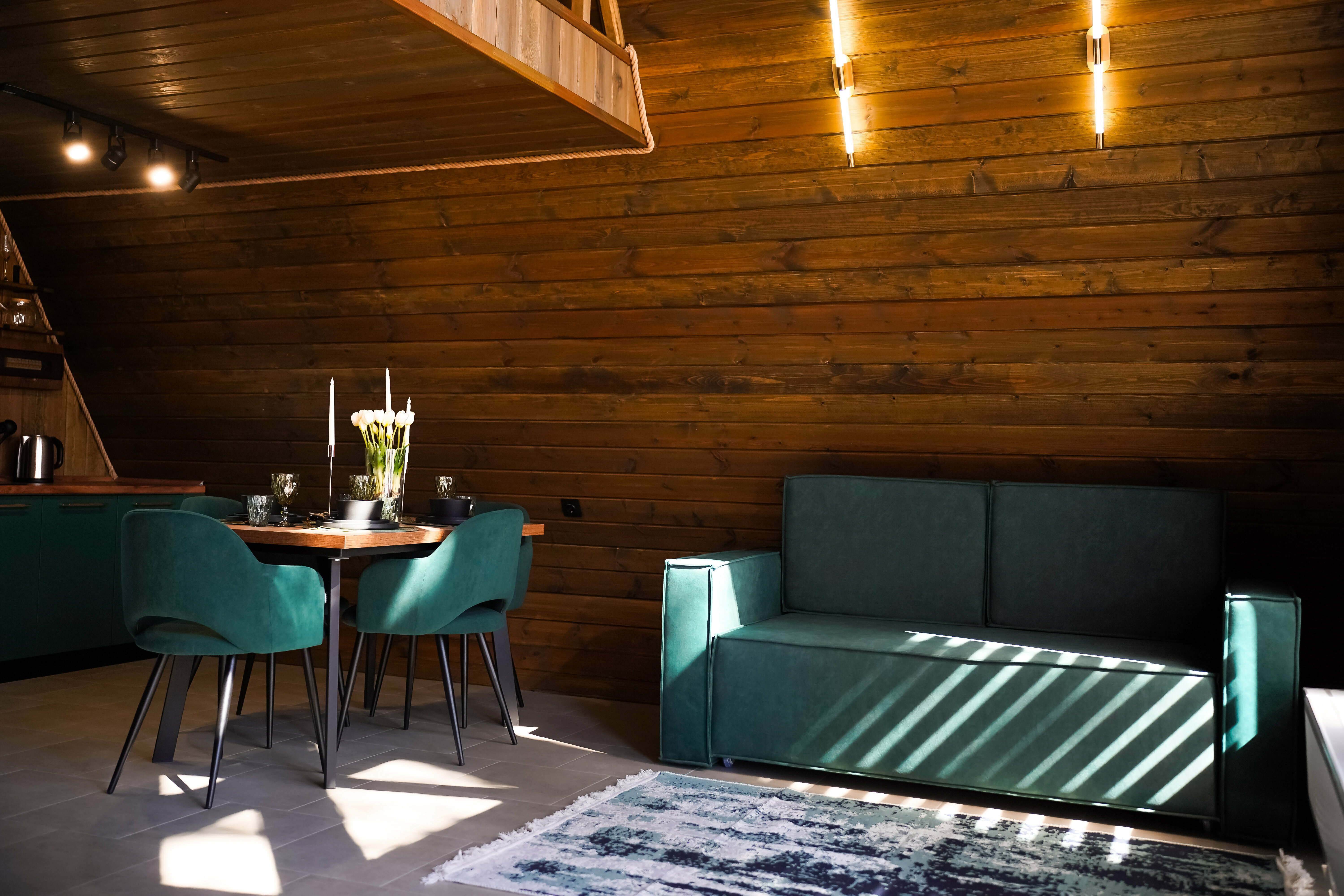 Афрейм  с горячей купелью  "МАЛАХИТ"