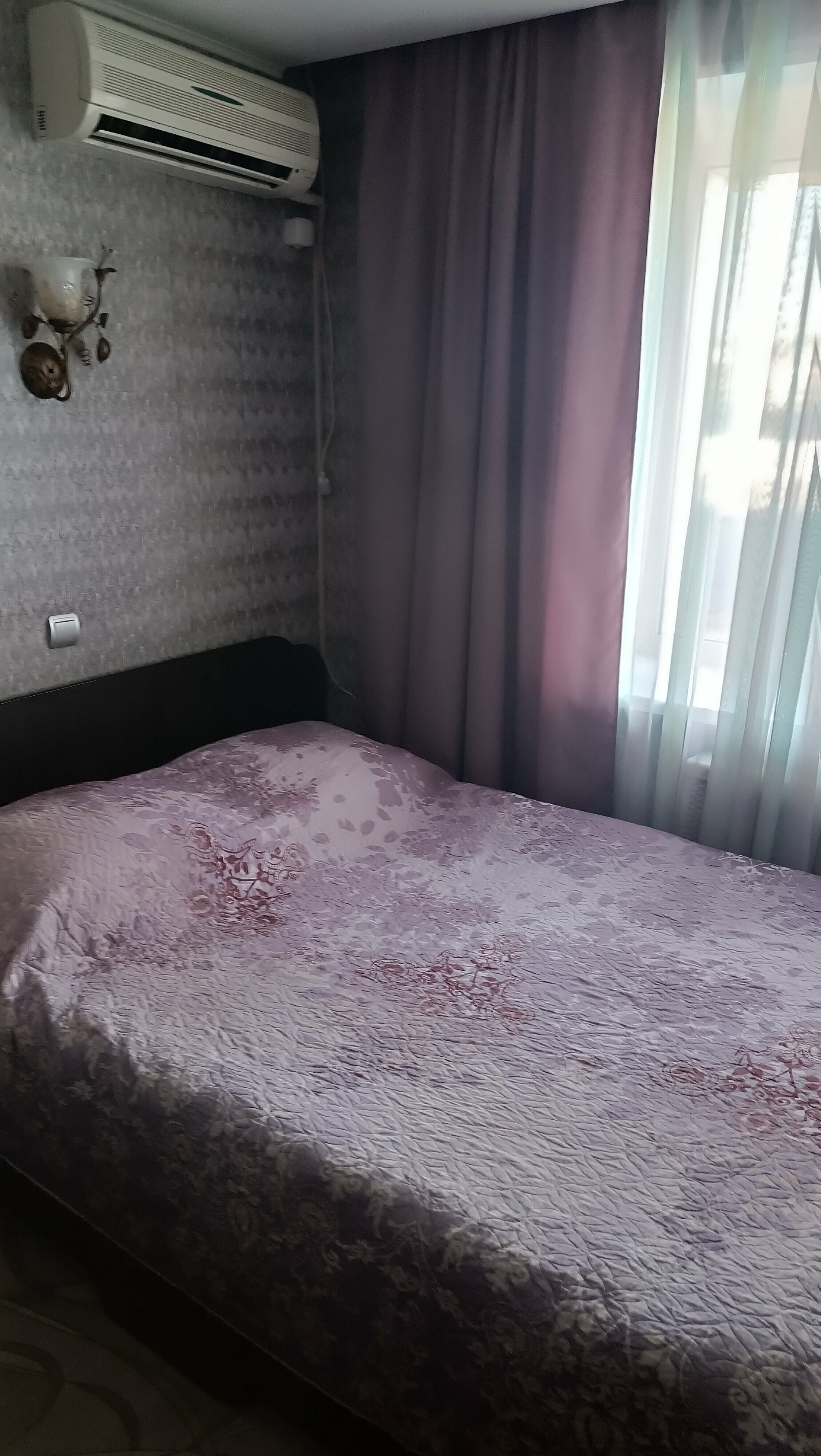 Улучшенный номер с кроватью размера «queen-size»