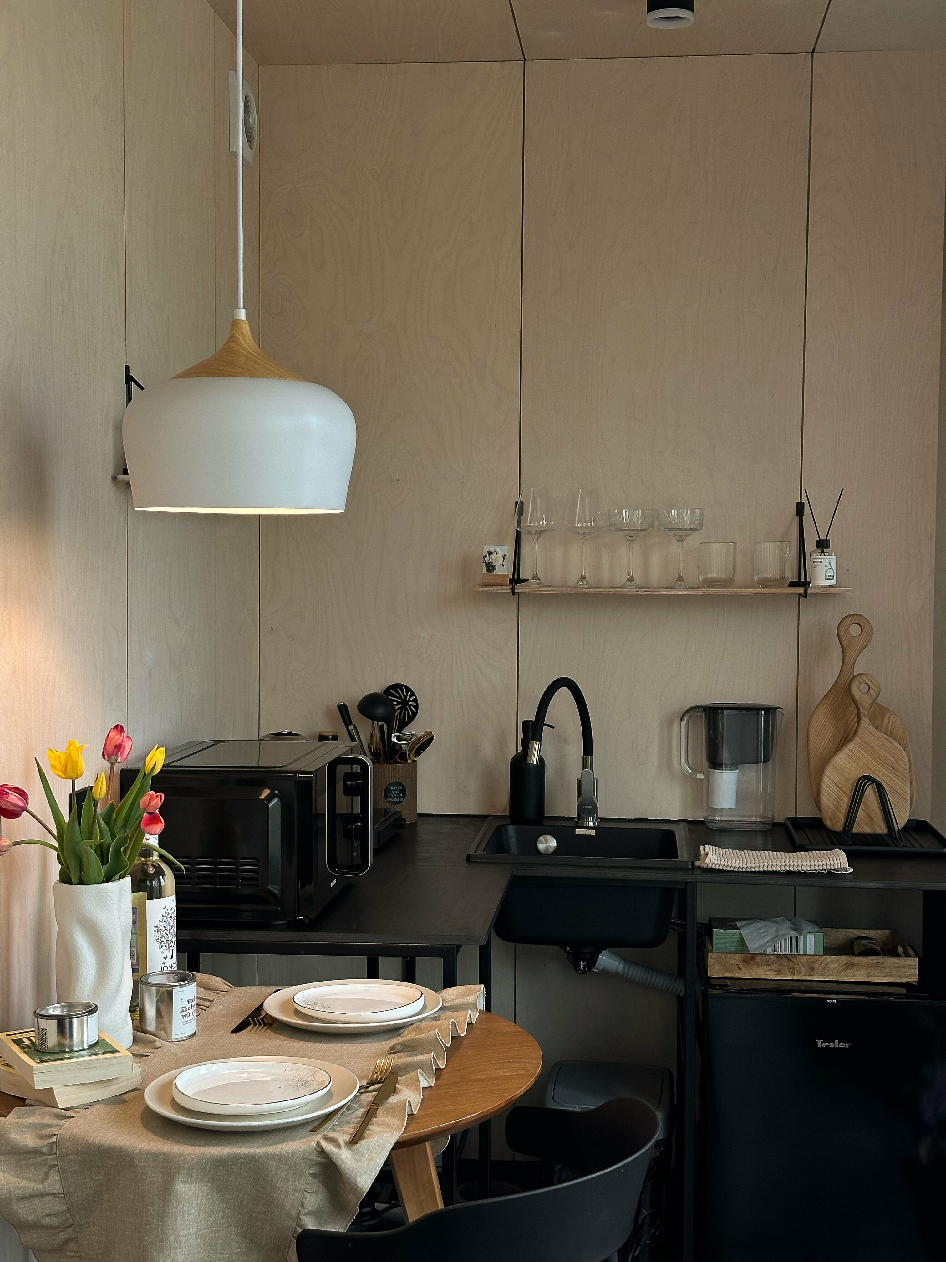 Дом с видом на озеро