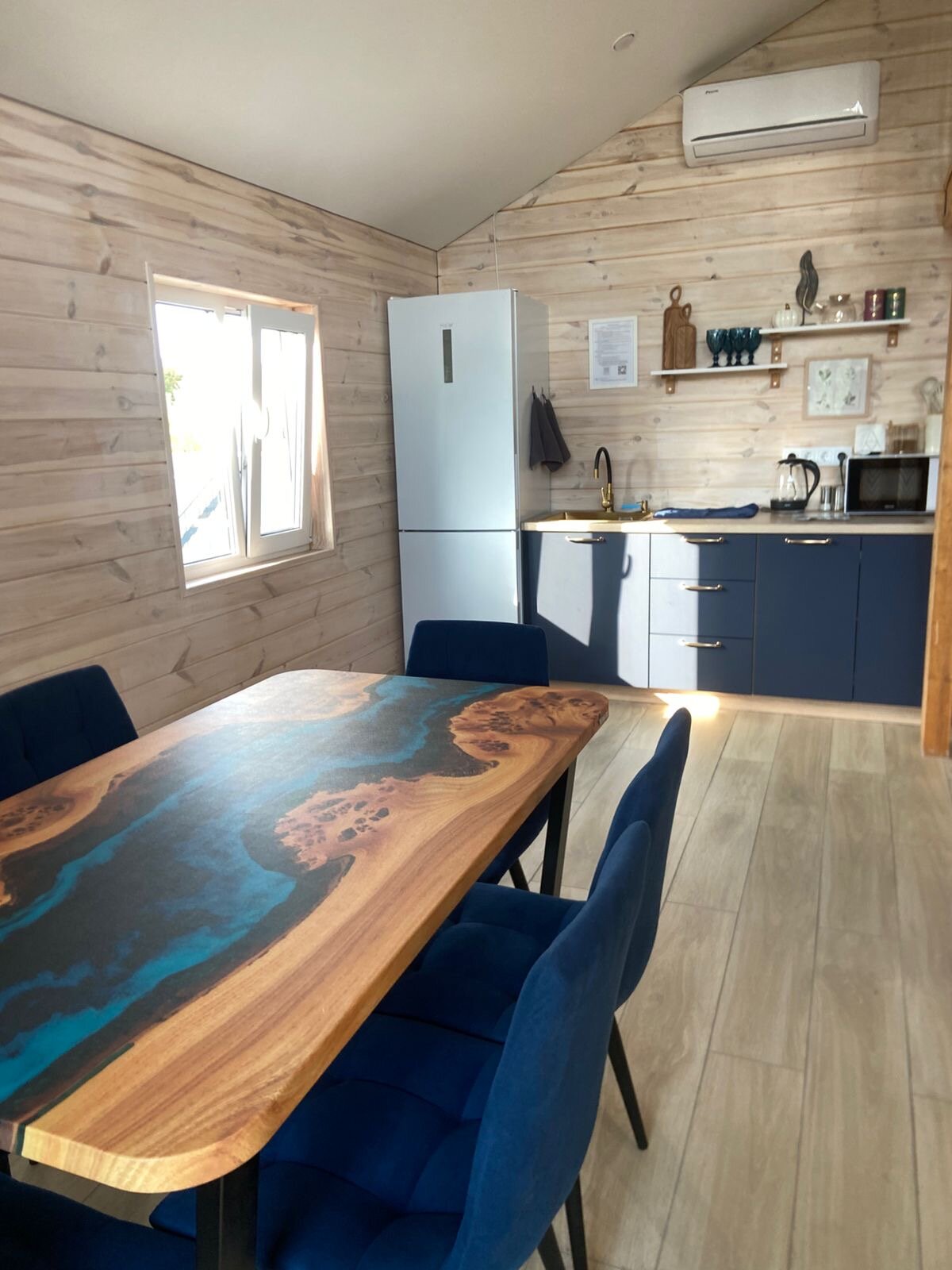 Коттедж с видом на лес