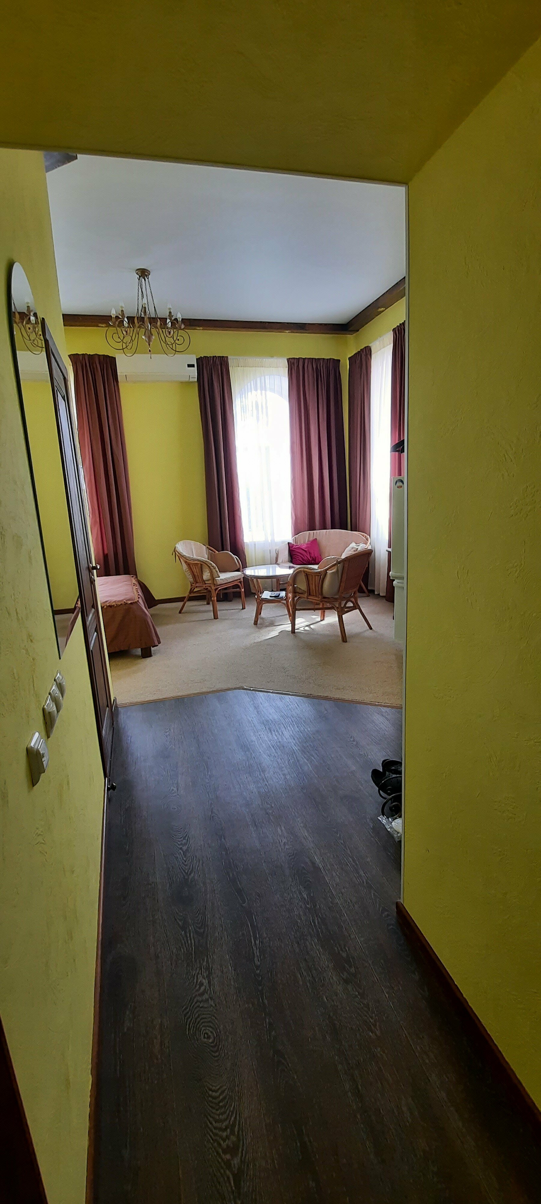 Полулюкс с камином