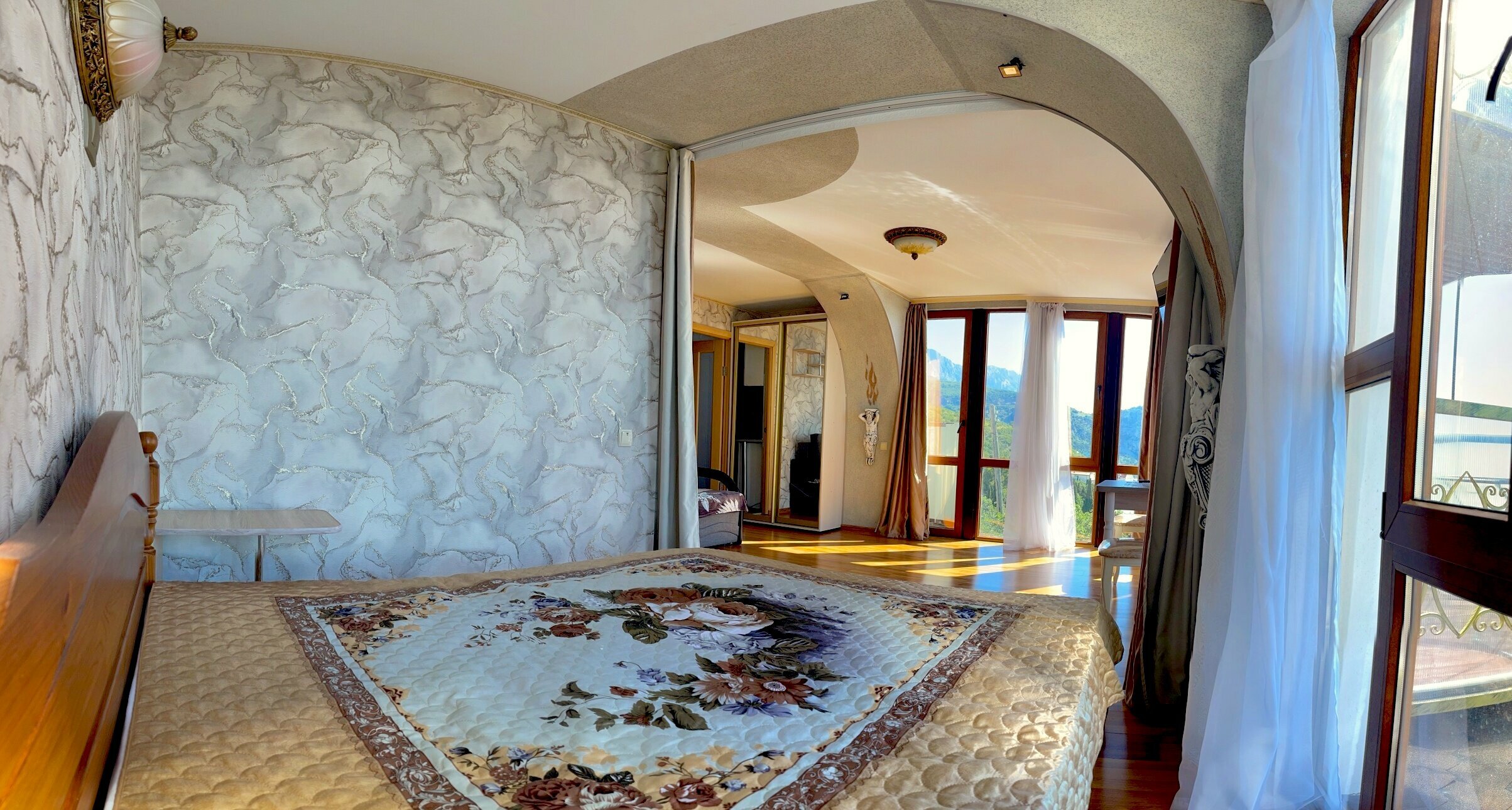 Апартаменты с видом на море