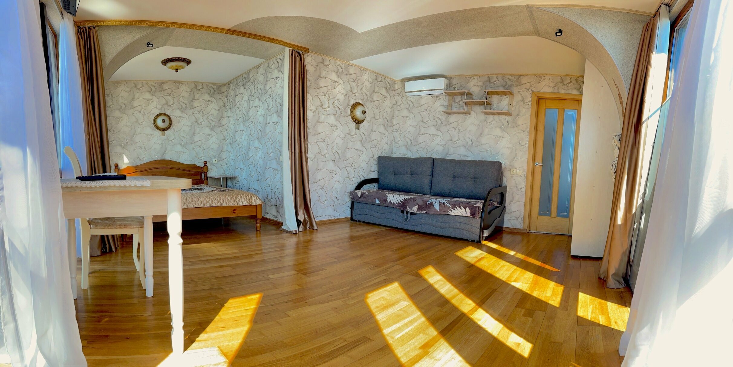 Апартаменты с видом на море