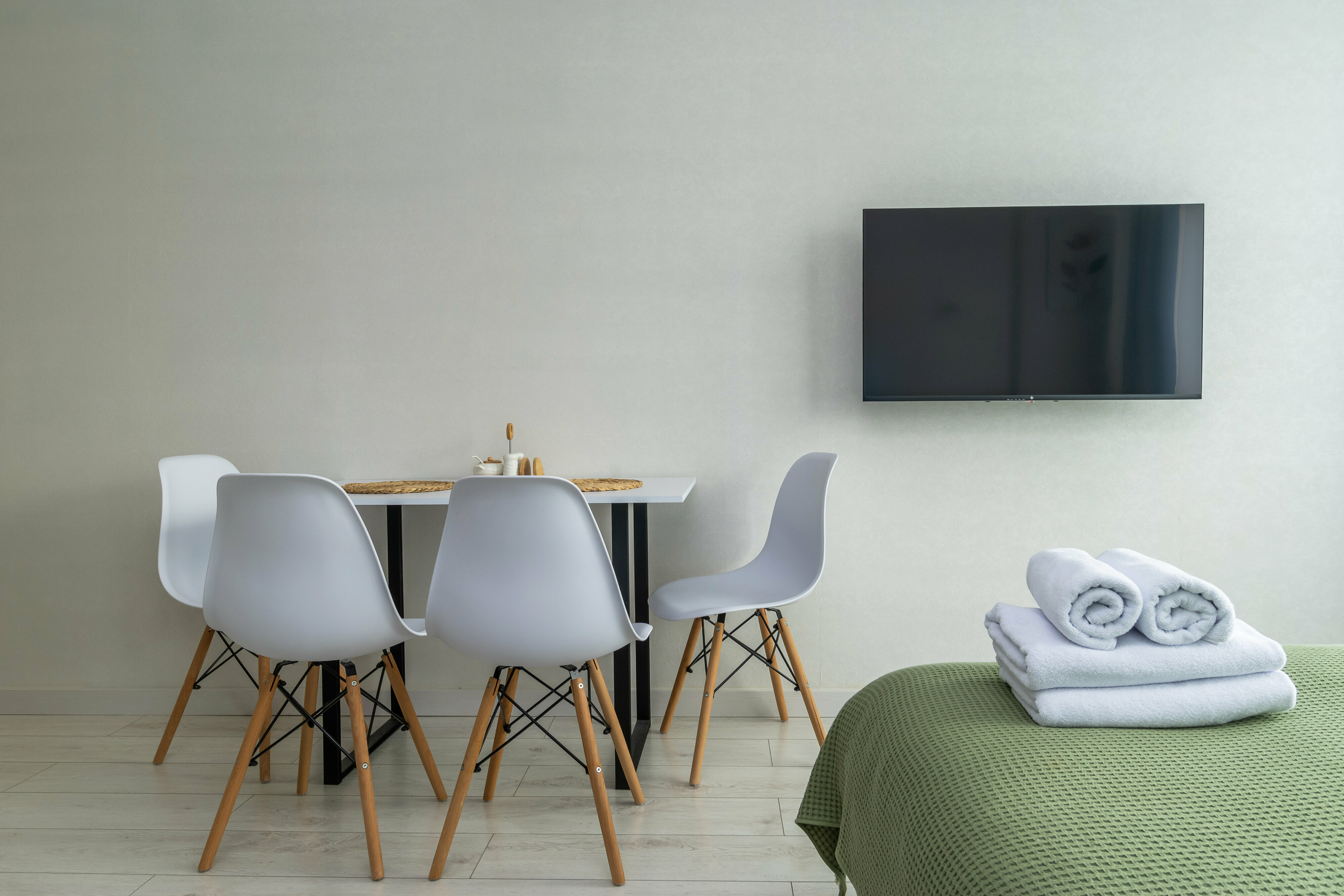 Cтудия Bloom с видом на лес