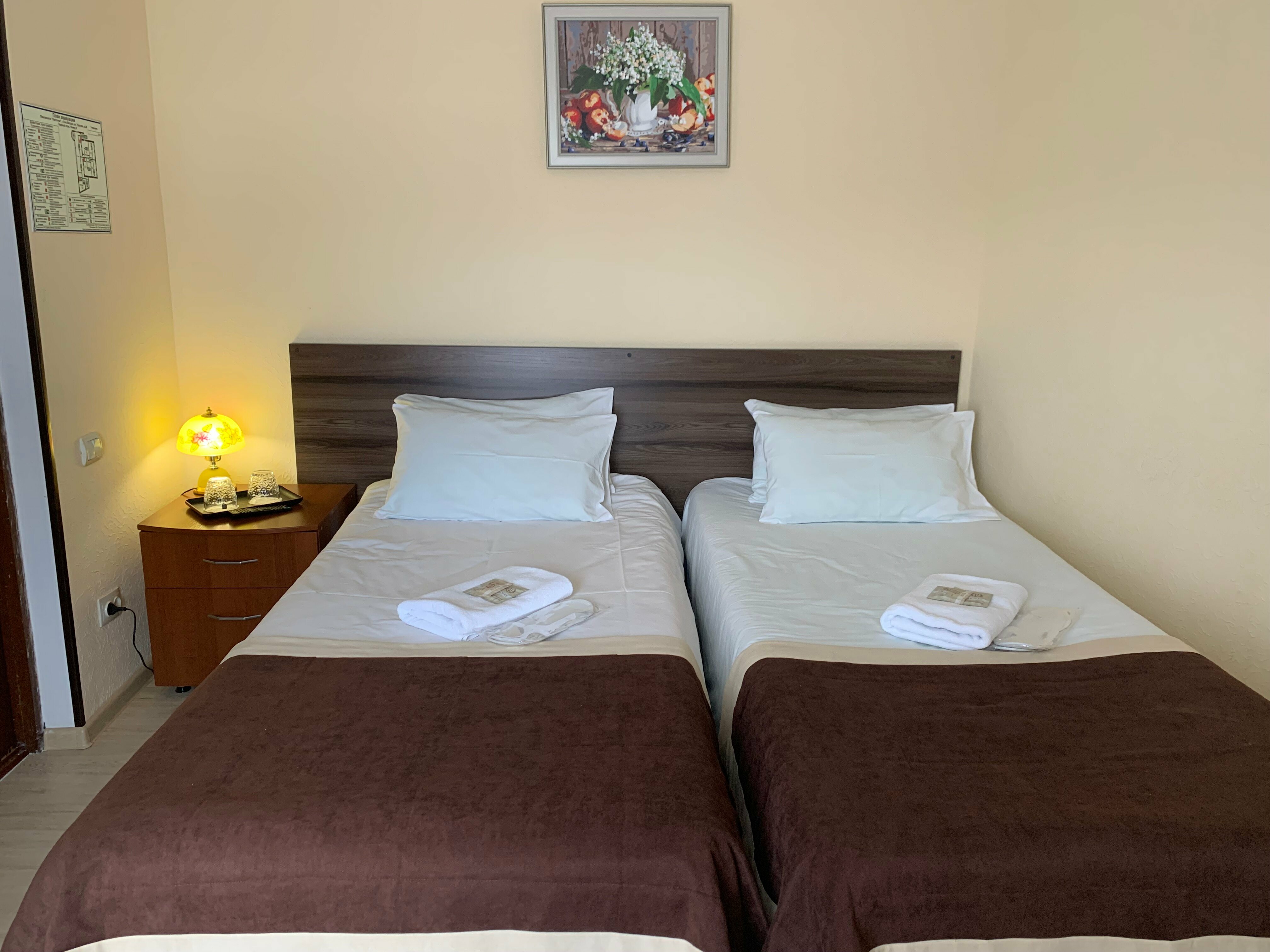 номер Эконом с общей ванной комнатой