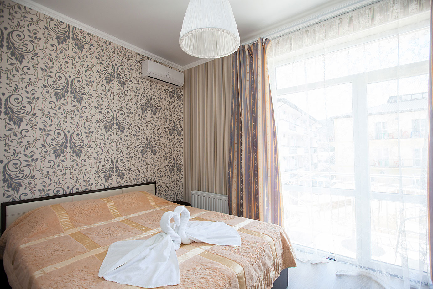 Семейный номер с балконом