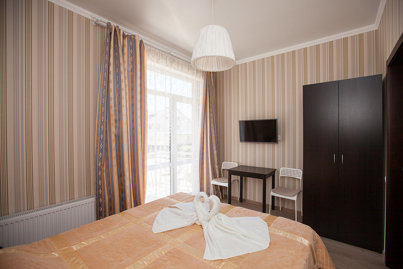 Семейный номер с балконом