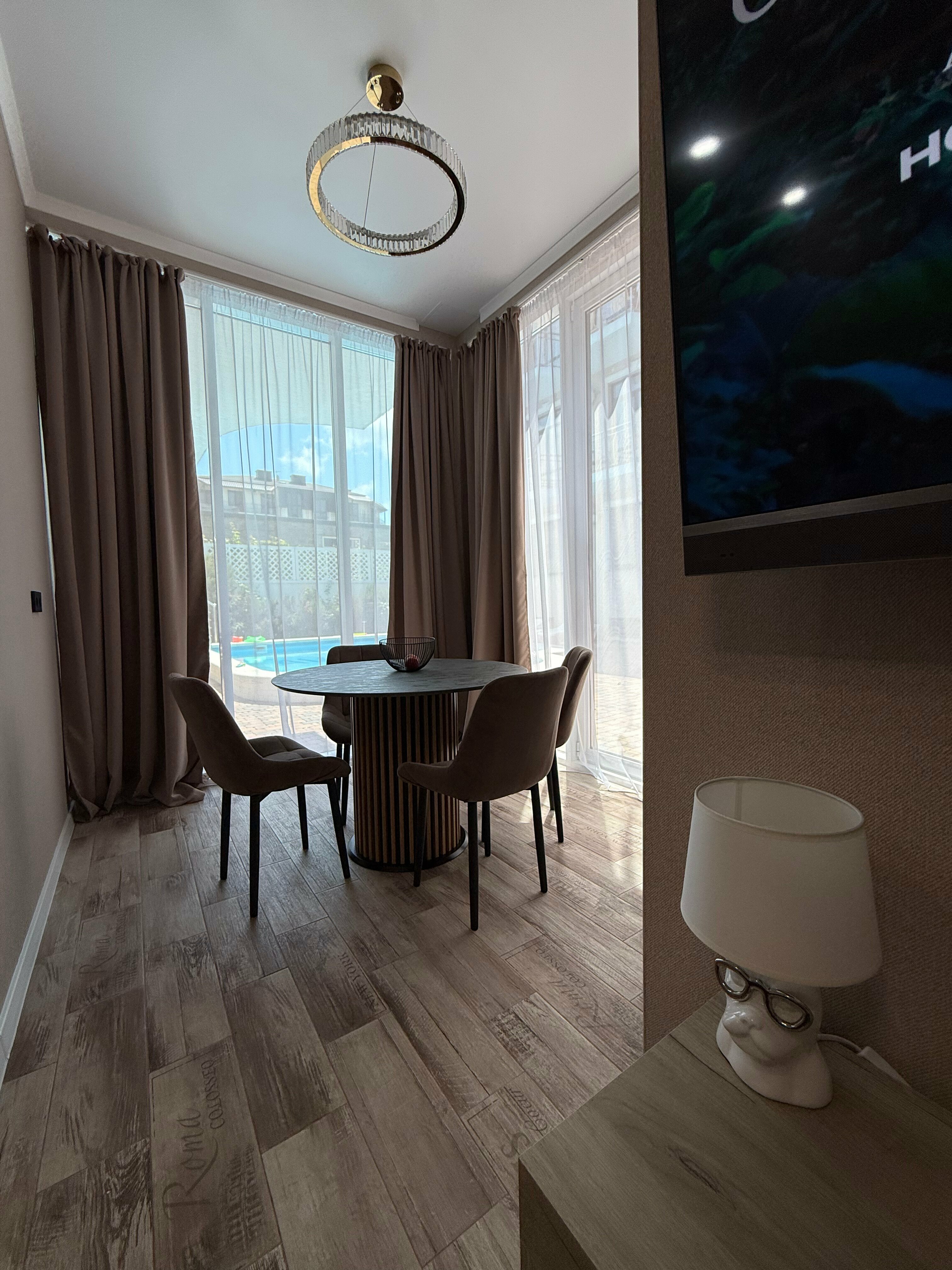 Номер-студия Делюкс с кроватью размера «queen-size»