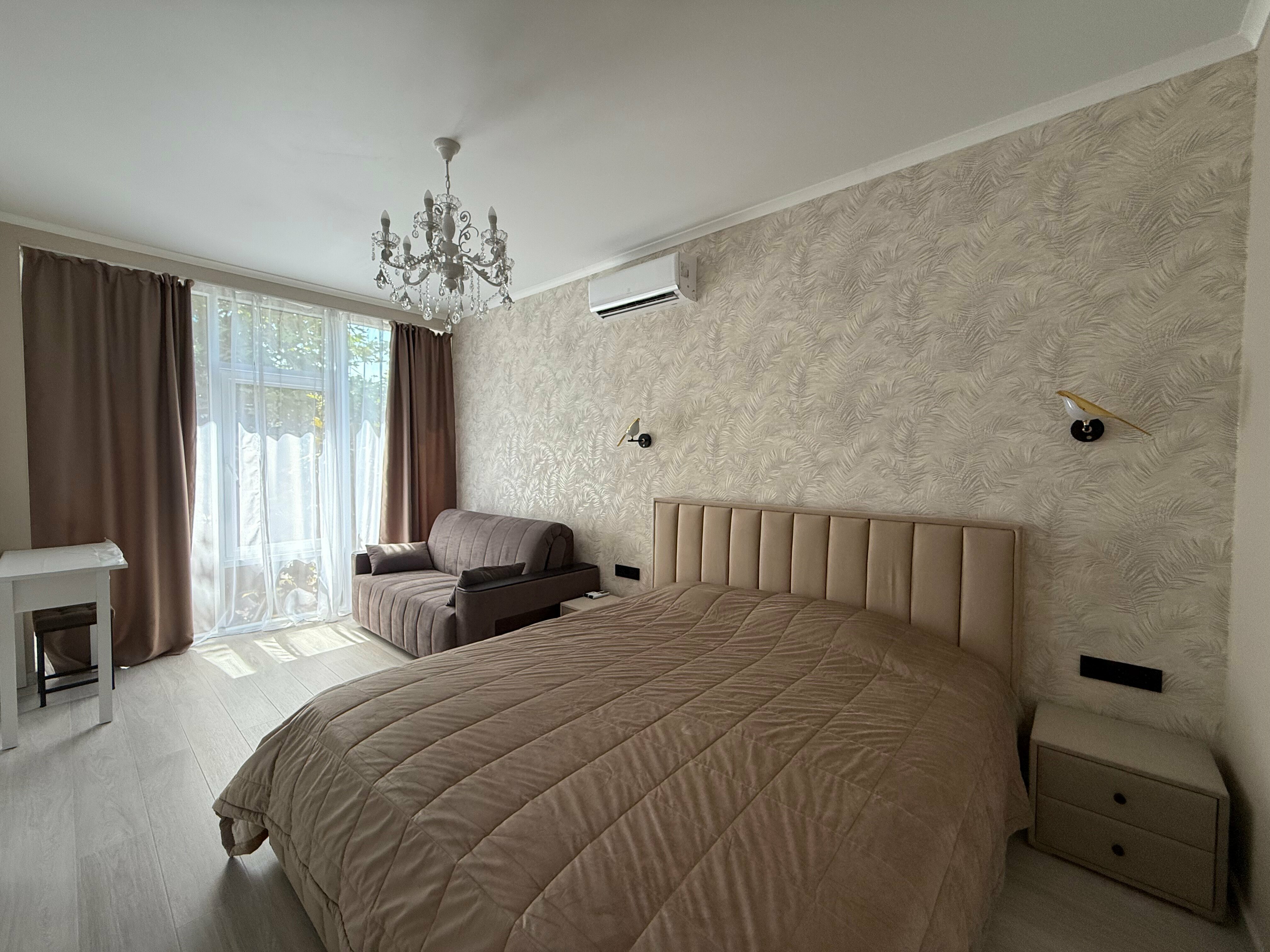 Номер-студия Делюкс с кроватью размера «king-size»