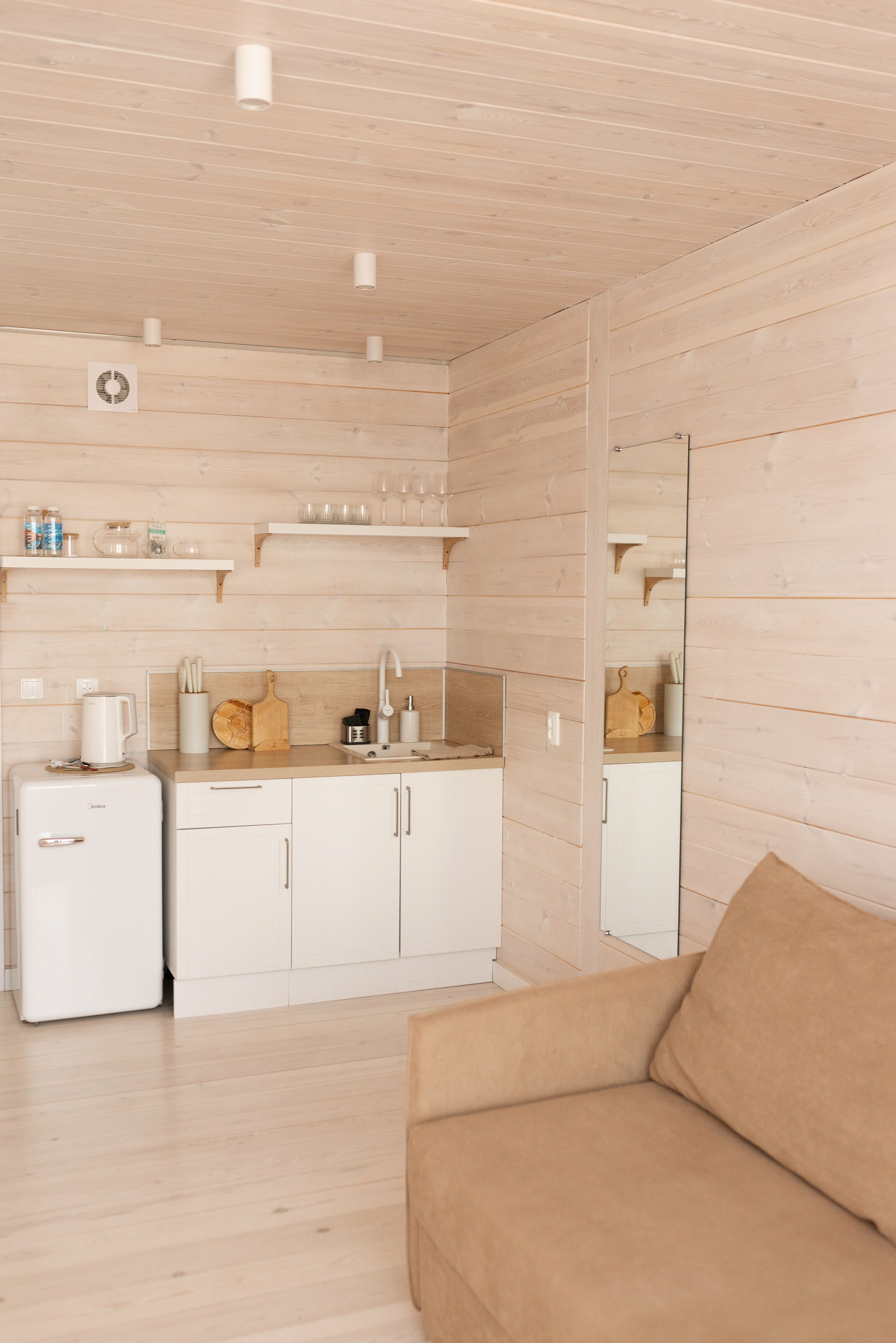 Дом с видом на озеро