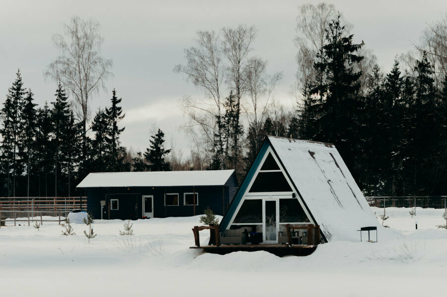 Дом с видом на озеро