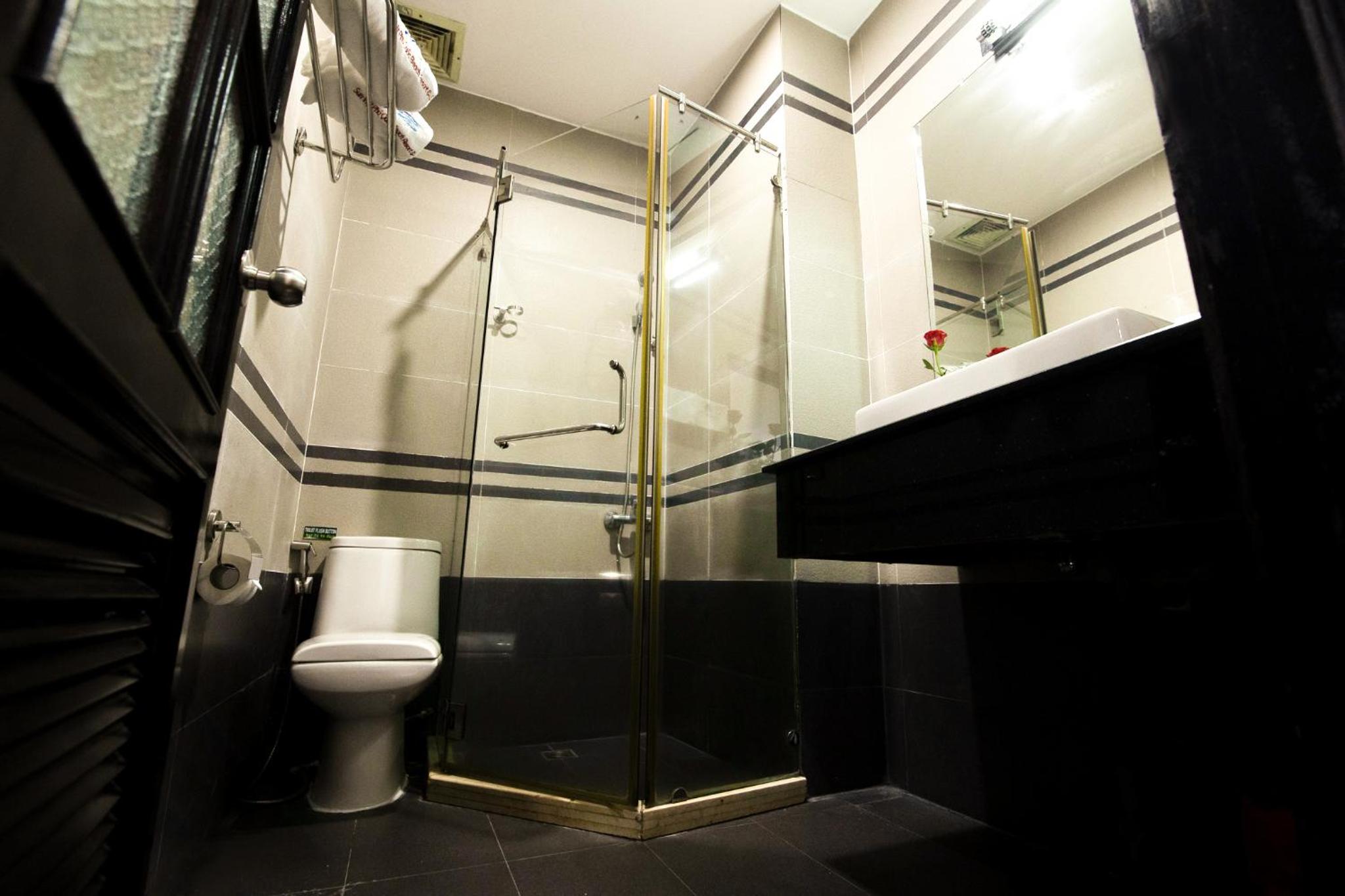 Deluxe Double Or Twin Room With City View