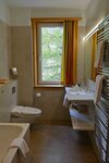 Comfort Double Room with Lake View в Hotel Waldhaus am See