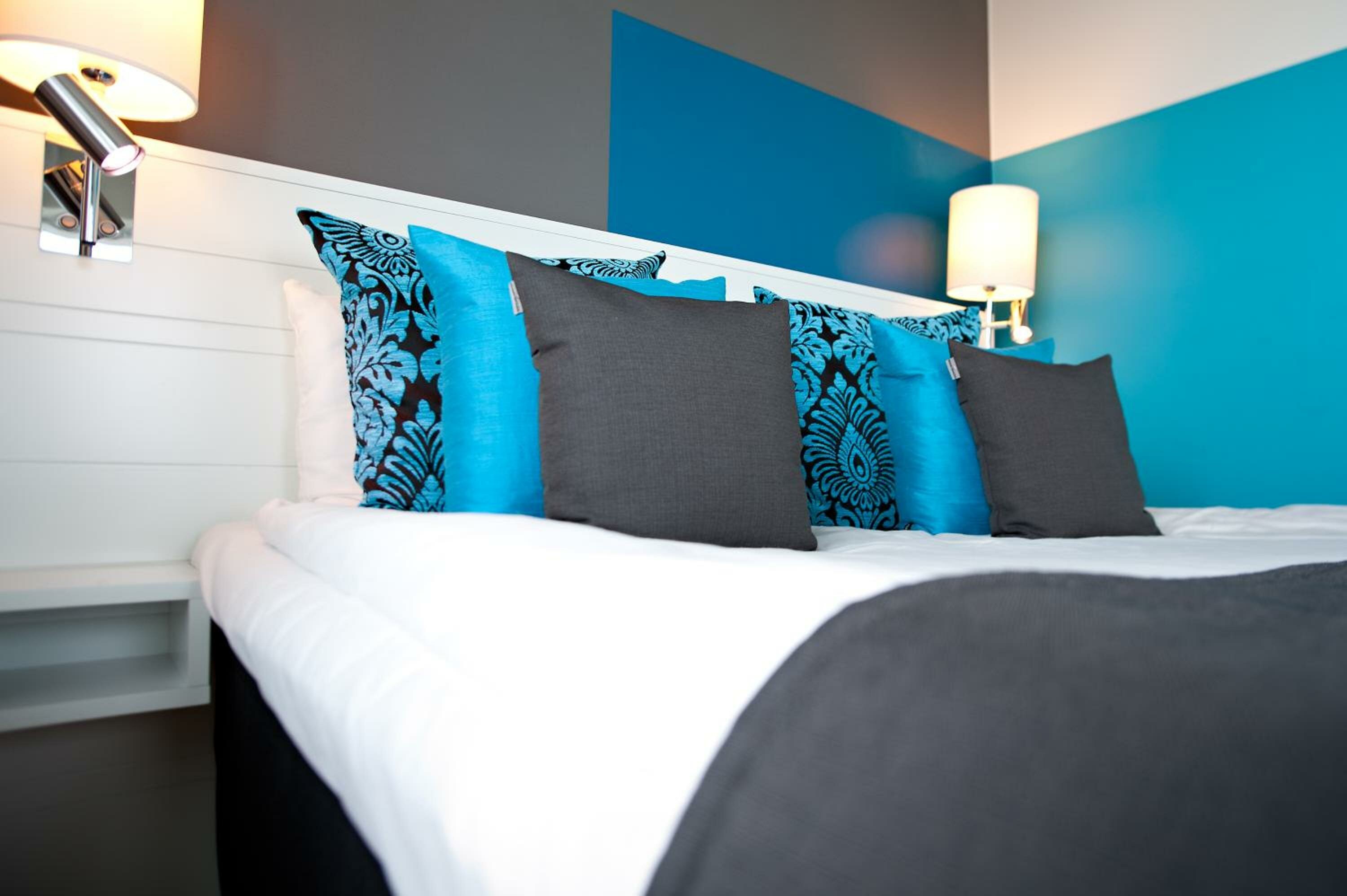 Studio Double Room with Sofa Bed