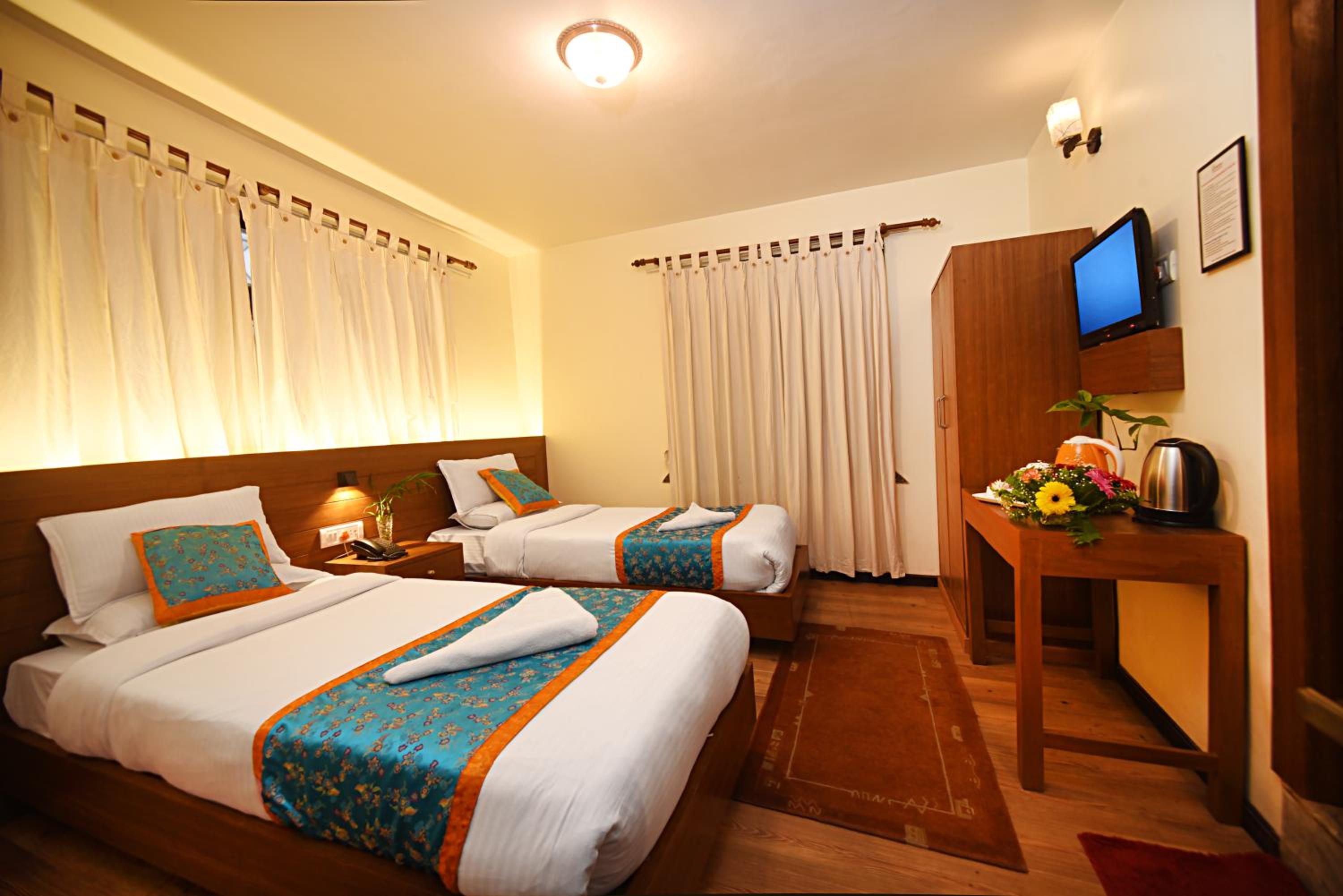 Deluxe Twin Room