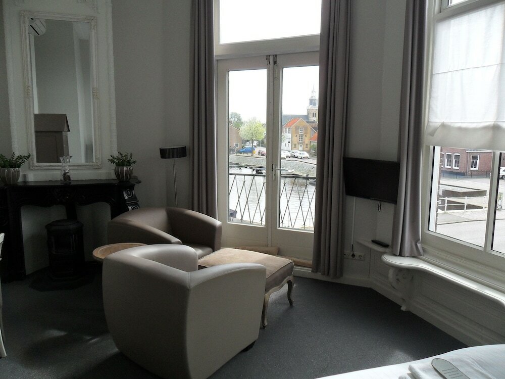 Junior Double Room, 1 King Bed, Balcony, Canal View