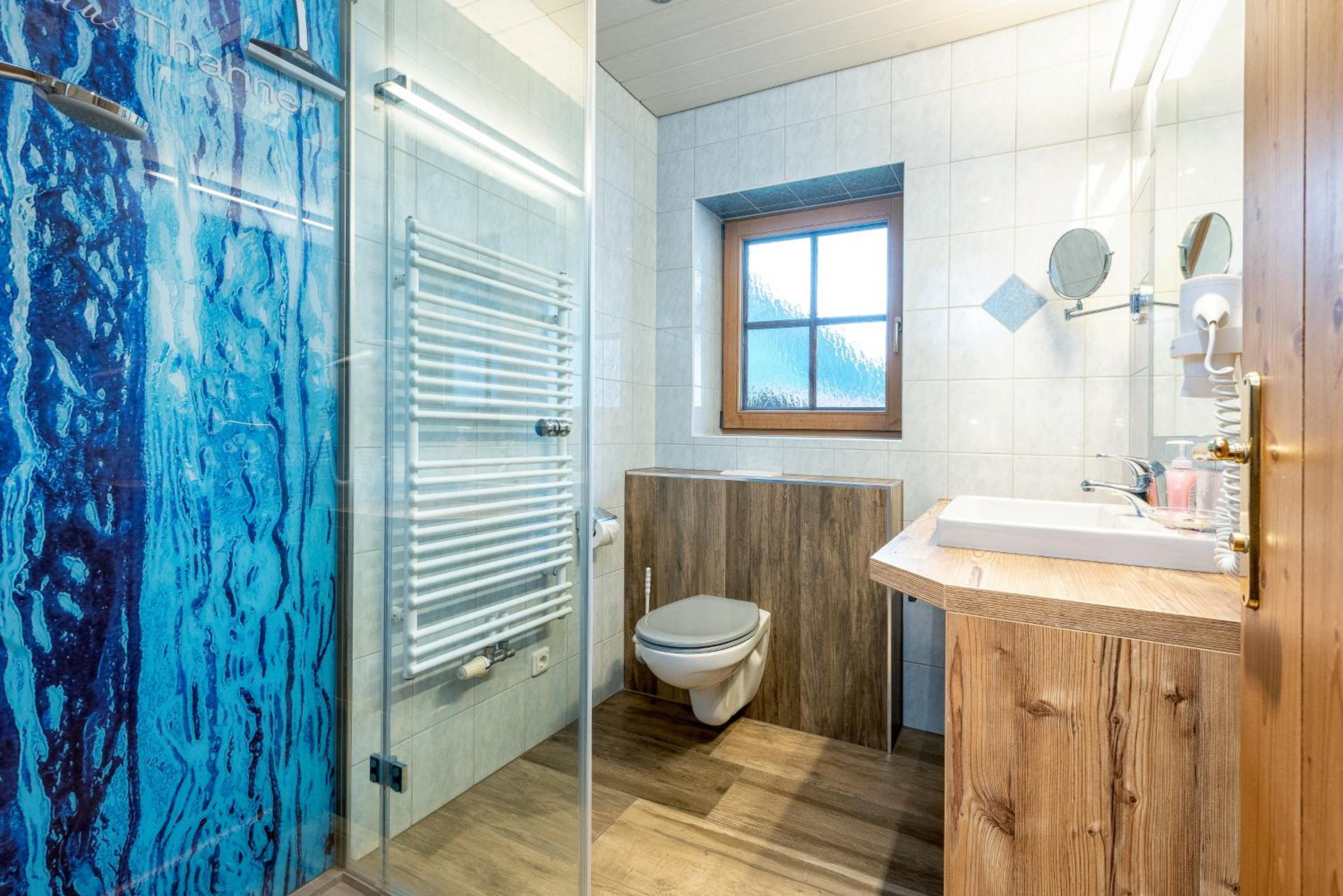 Two-Bedroom Apartment (6 Adults)