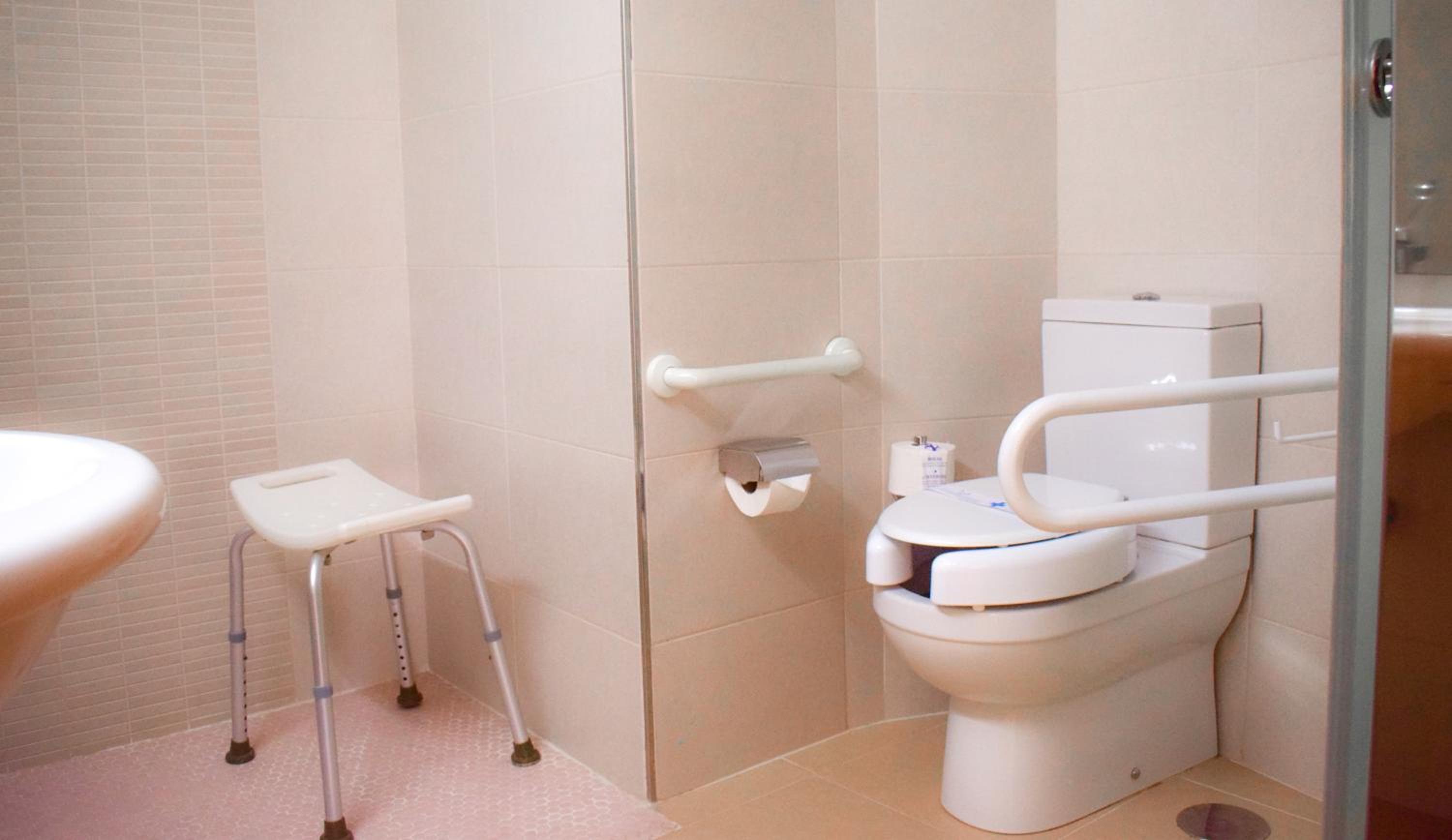 Twin Room - Disability Access