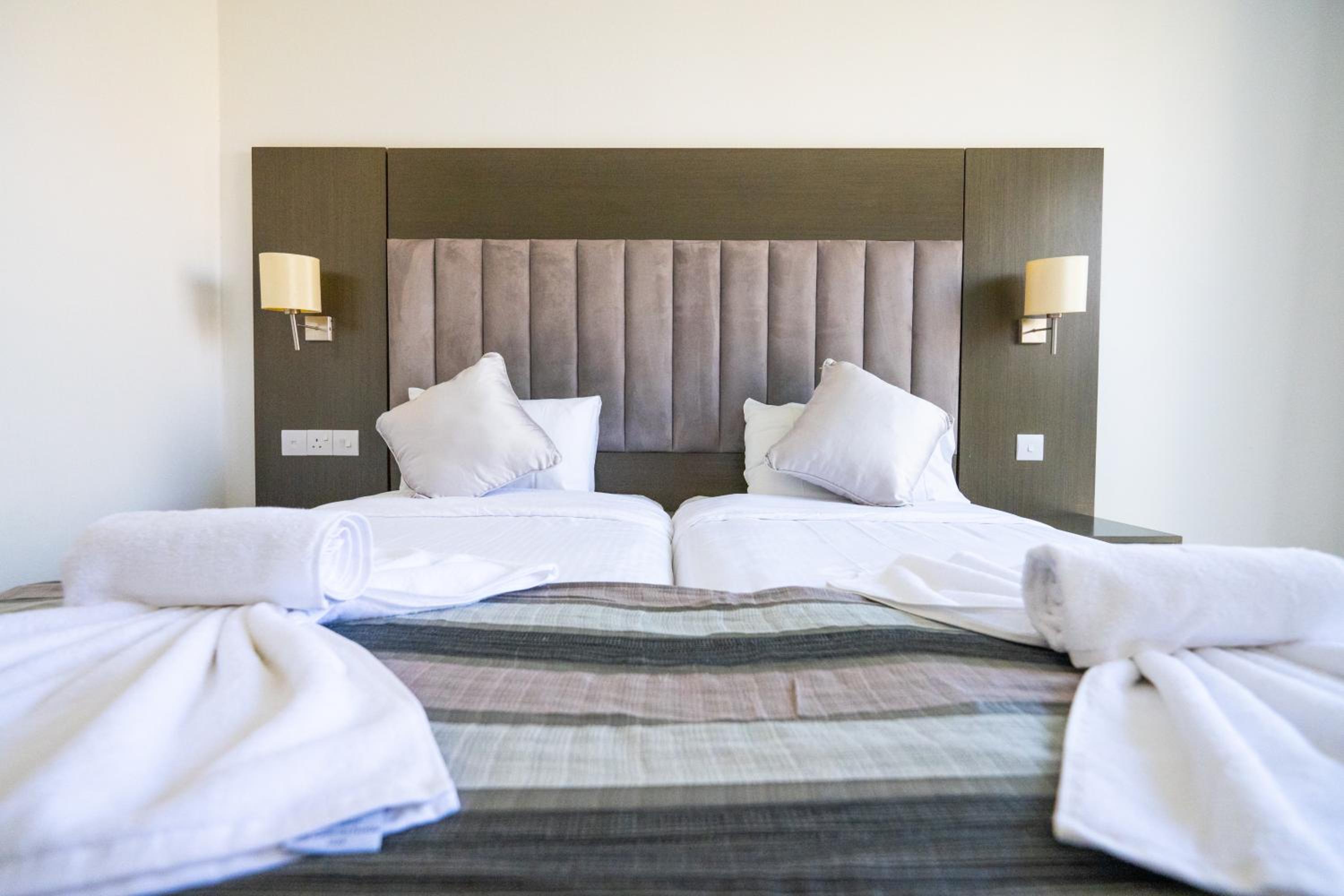 Double or Twin Room with Inland View