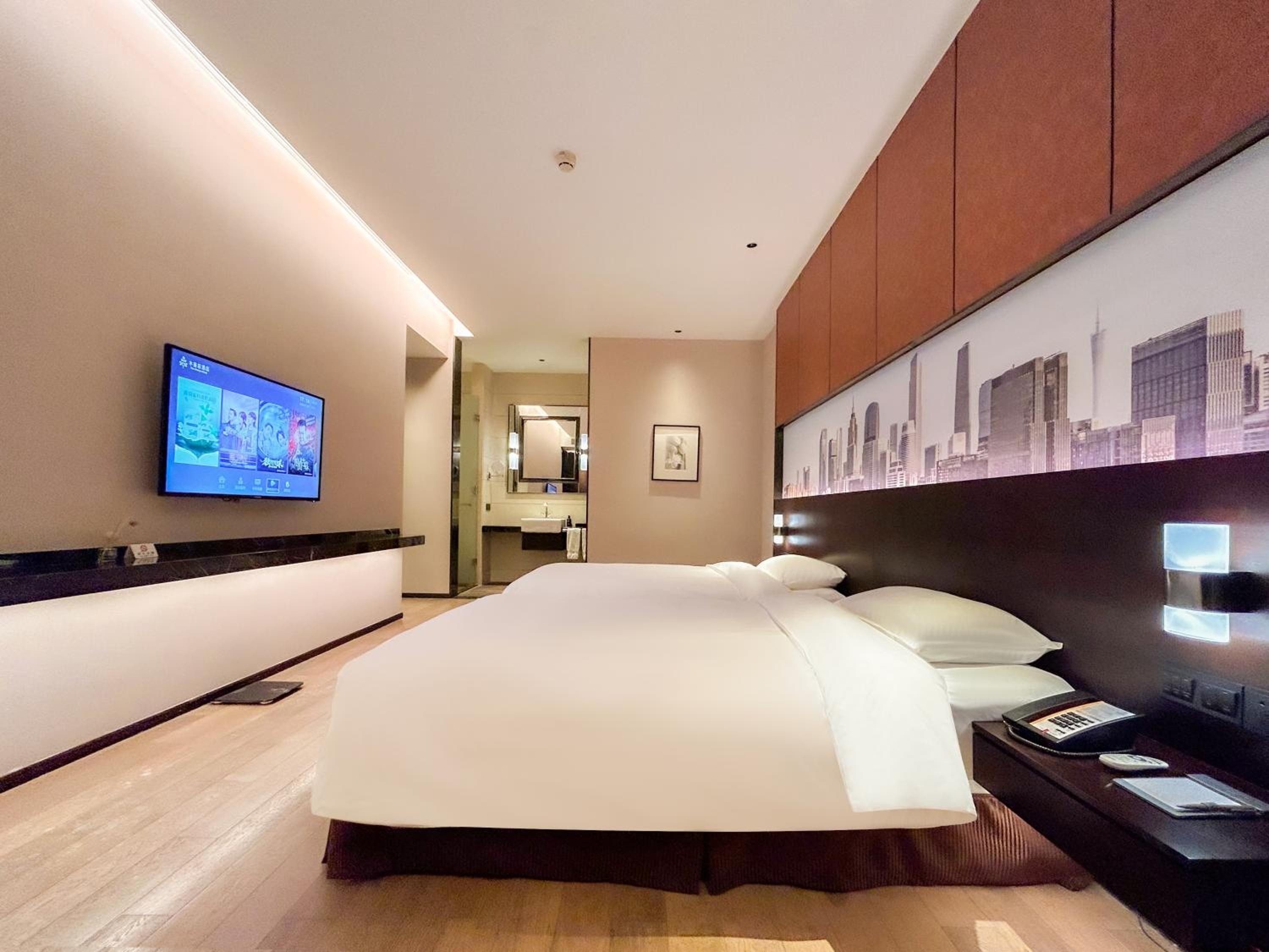 Deluxe Twin Room without window
