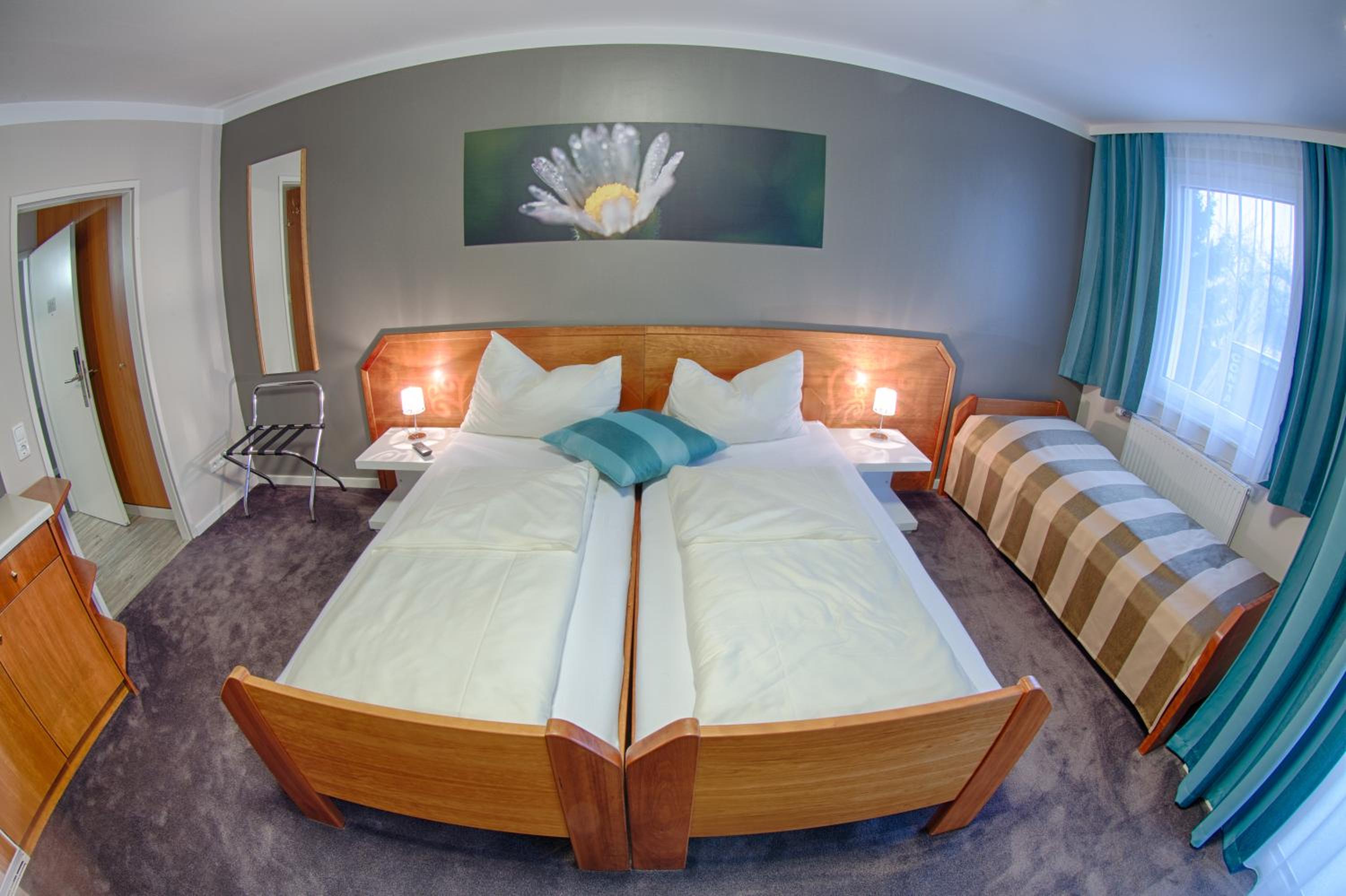 Triple Room with Balcony