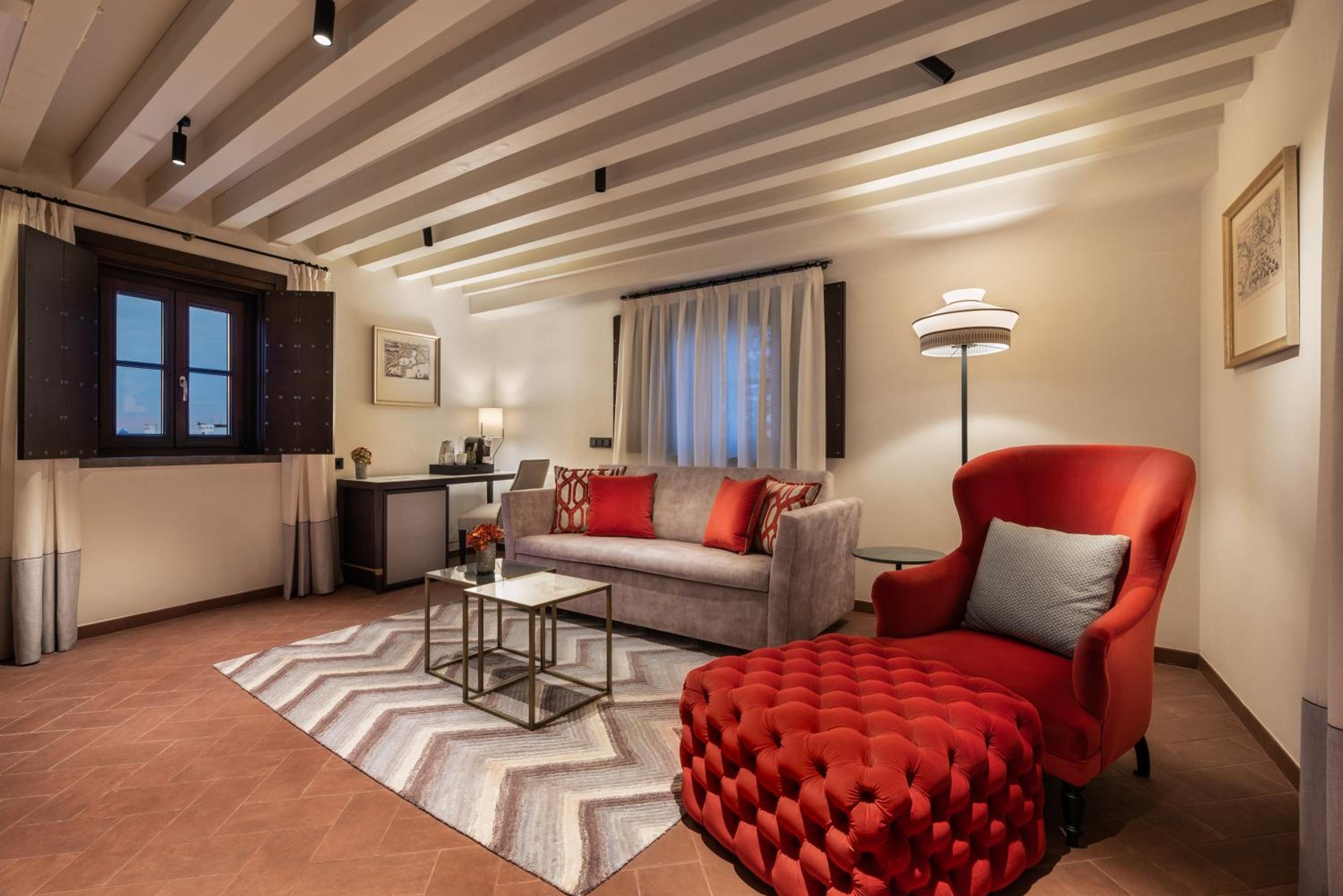 Junior Suite with views