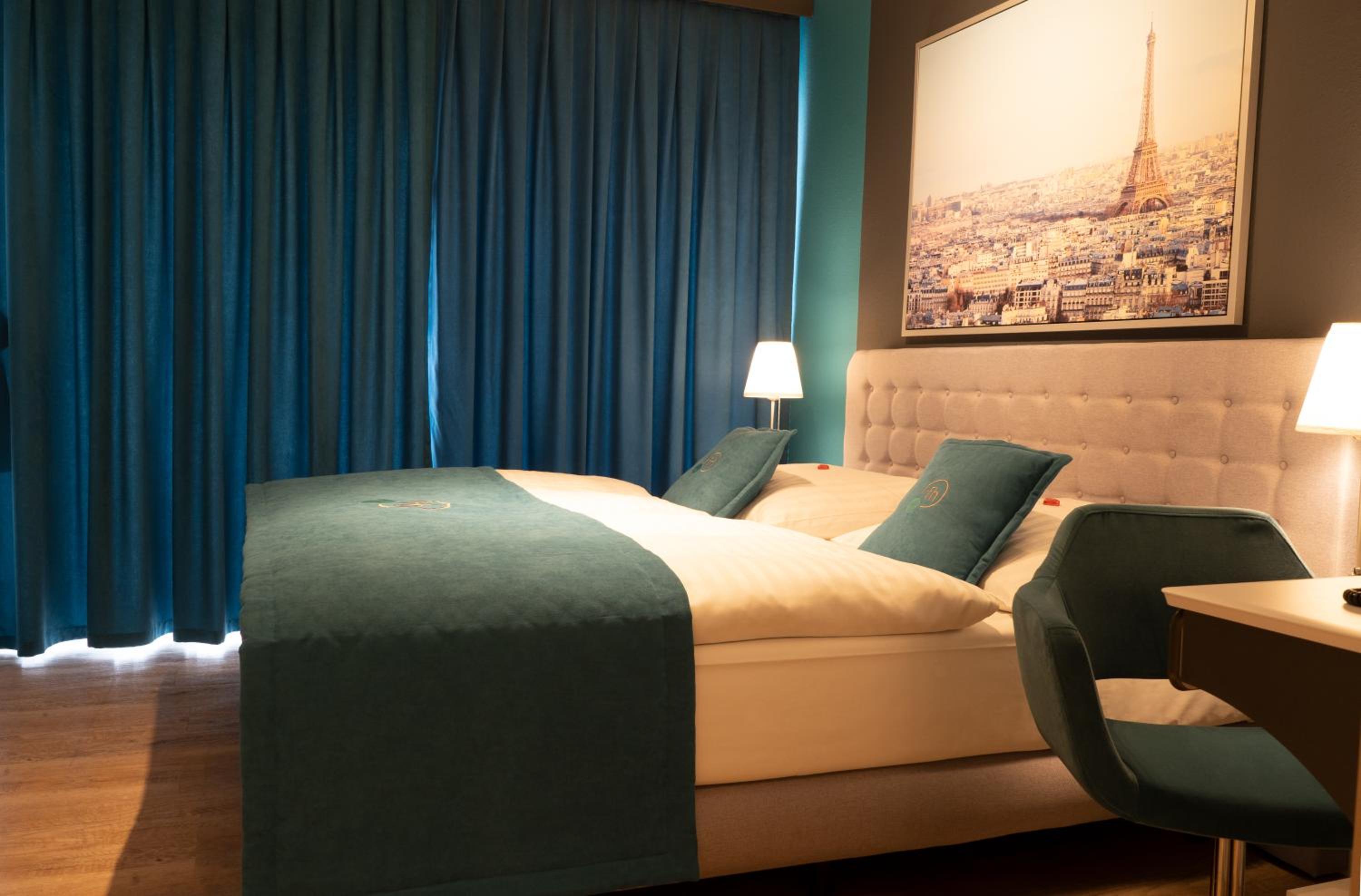 Superior Double Room with Balcony