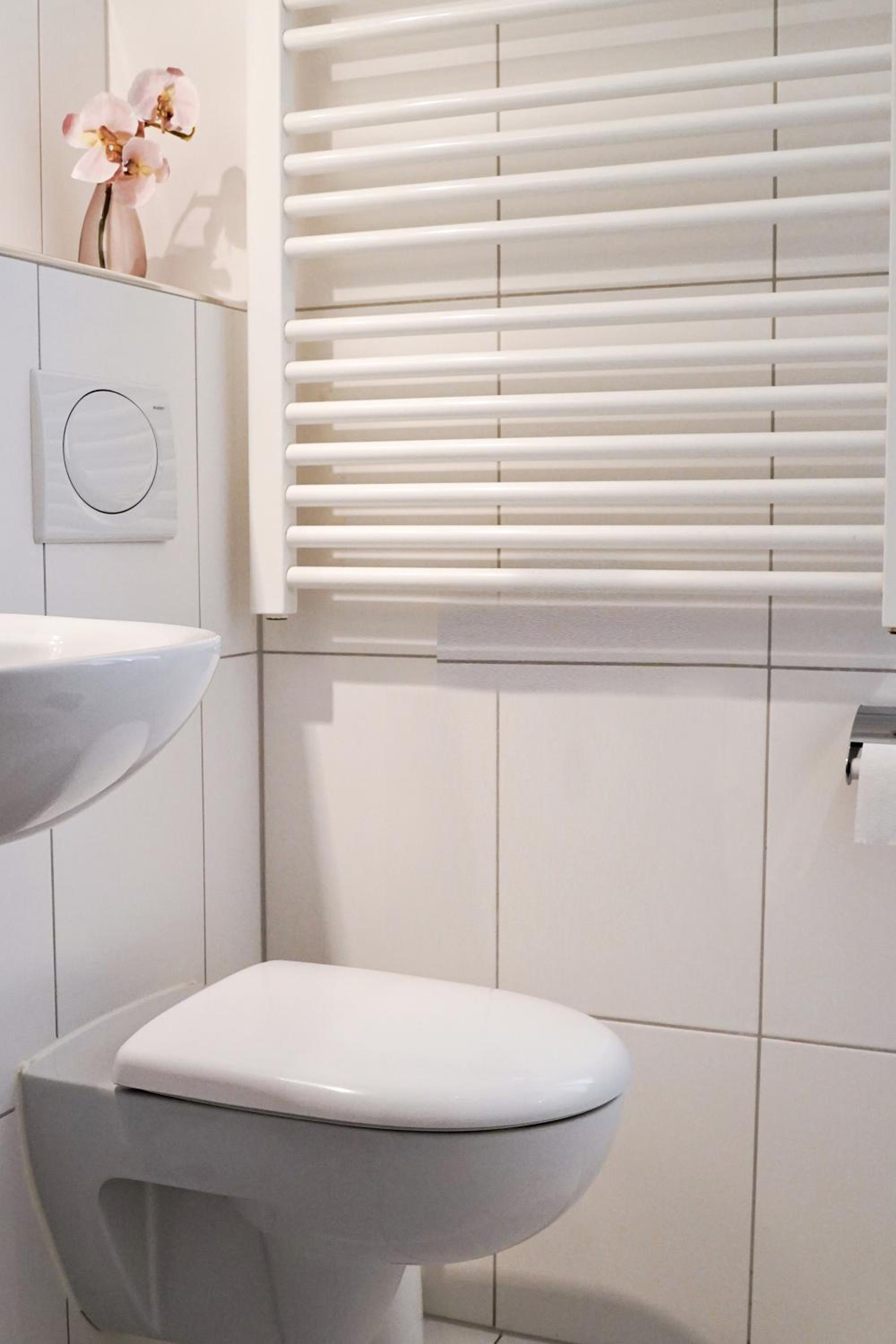 Single Room with Private Bathroom