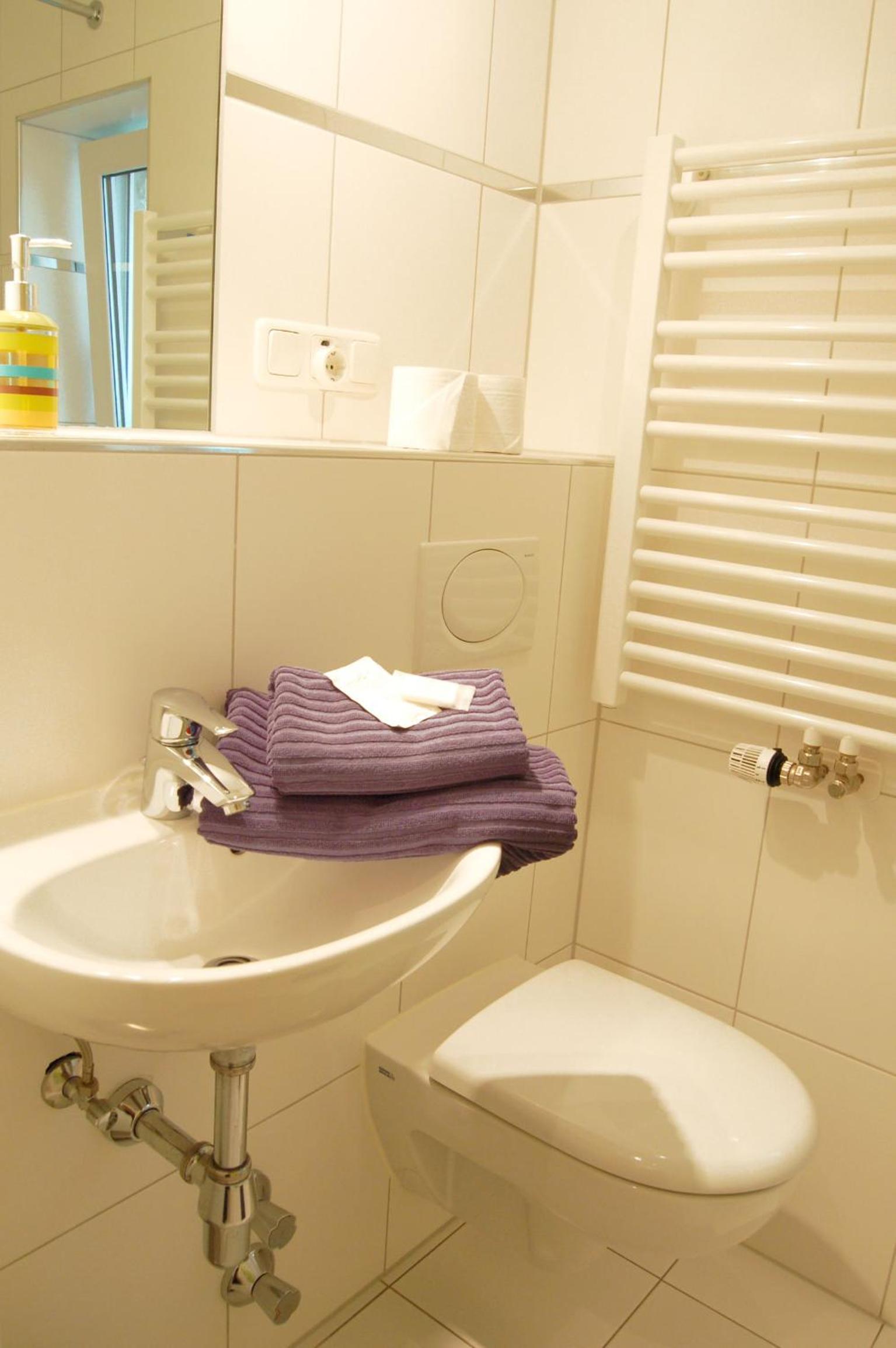 Single Room with Private Bathroom