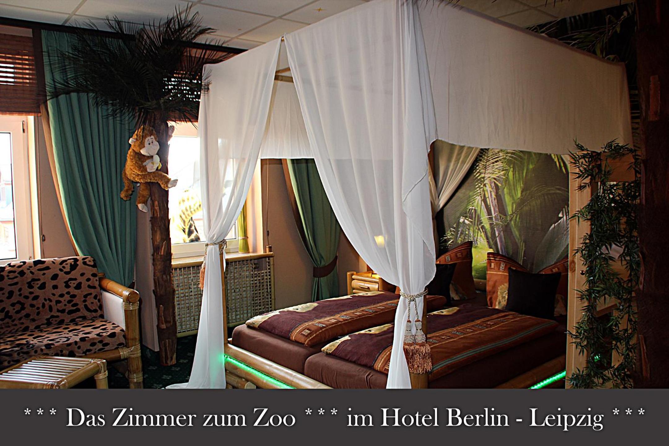 Zoo-Room