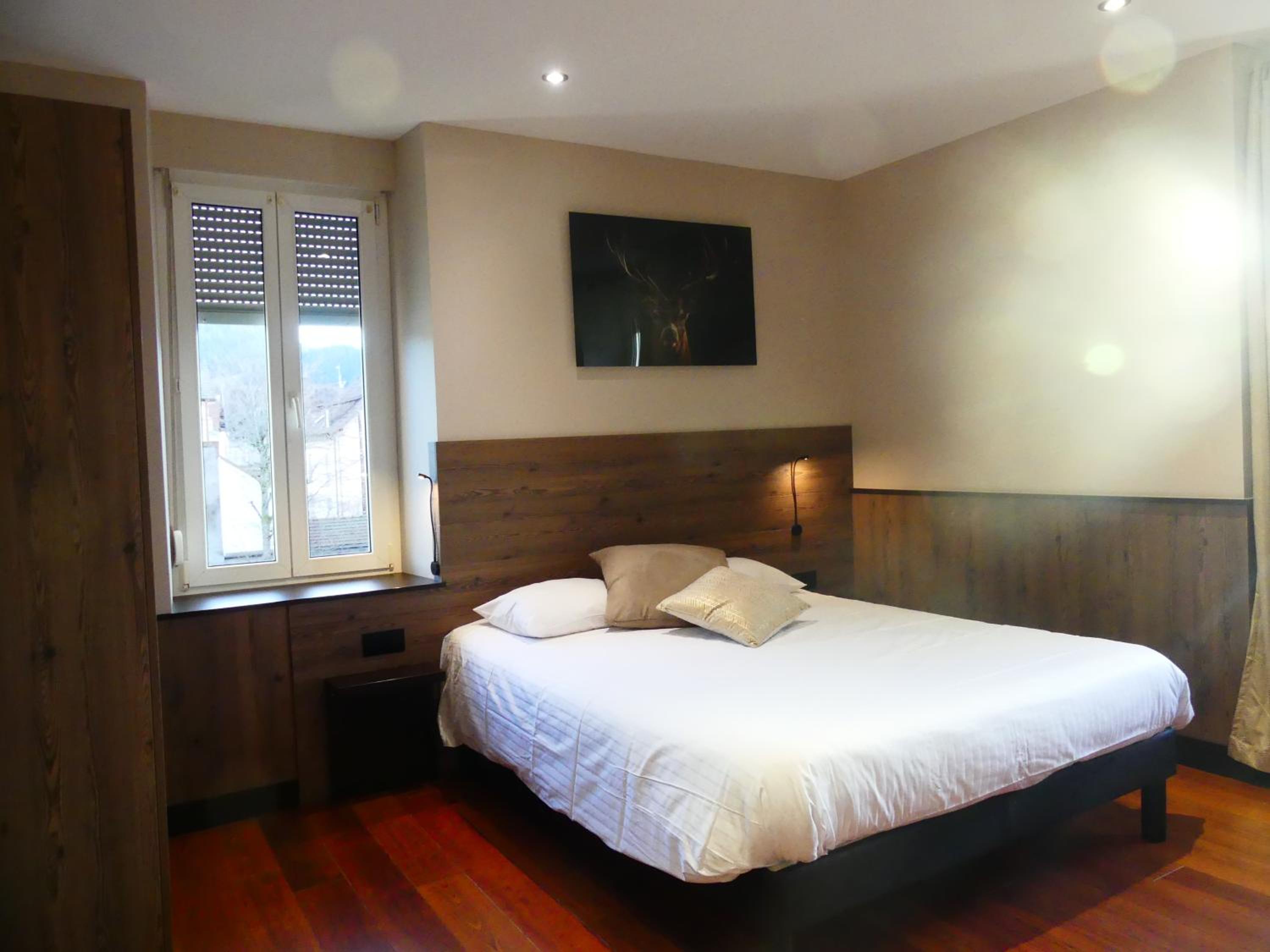 Family Room only acessible by stairs 