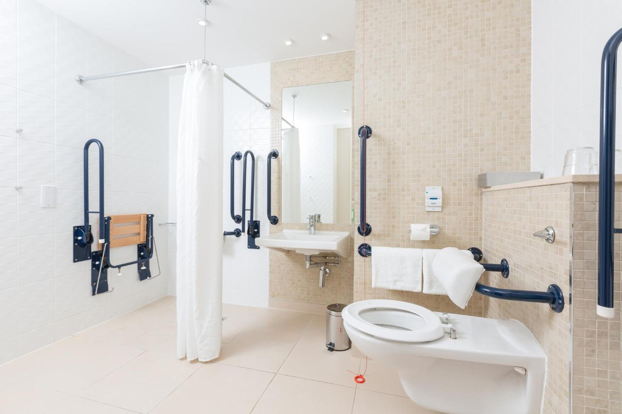 Standard Double Room - Disability Access