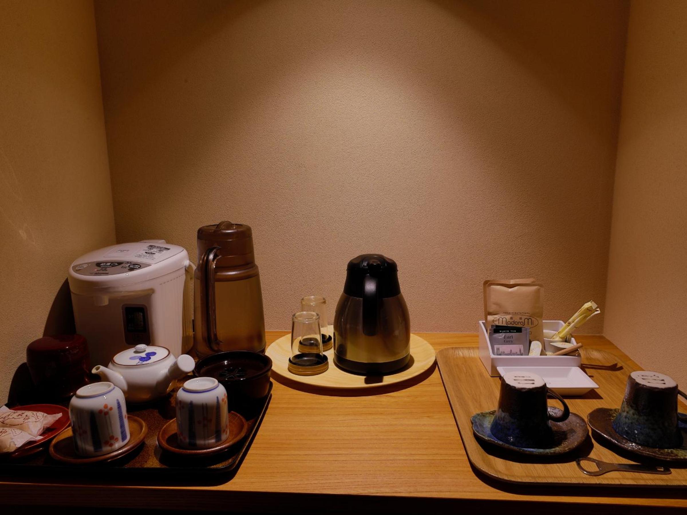 Twin Room with Private External Bathroom