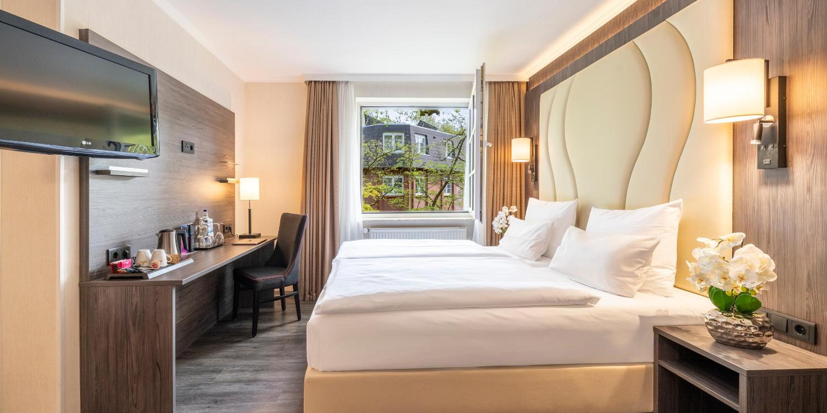 Family Twin Room with Sofa Bed