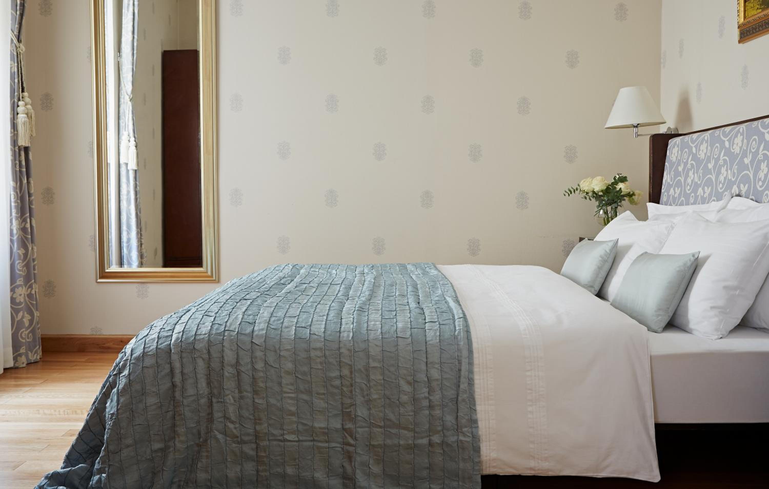 Deluxe Two-Bedroom Suite