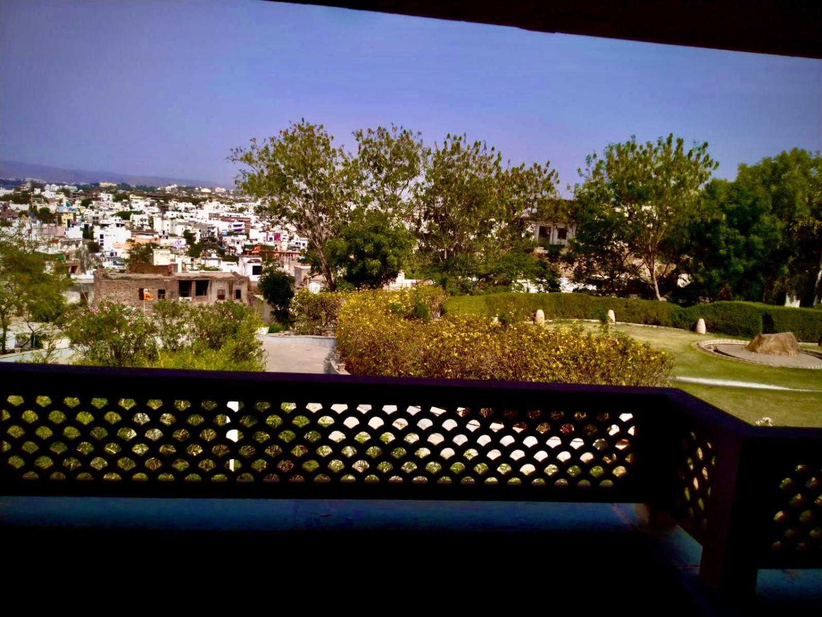 Super Deluxe Room with Private Sitout,Garden & City View : 15% off on F&B, 10% off on Spa, Happy Hours with 2+1 offer ,Complimentary Welcome Drink on arrival, Signature Activities & Experiences.