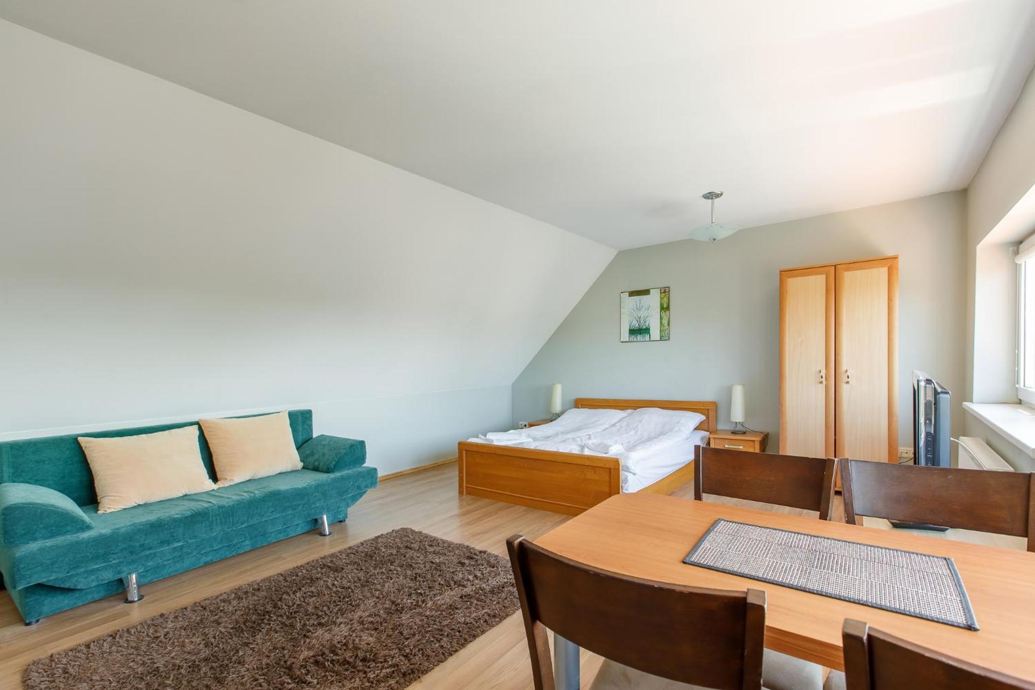 Apartment with Garden View