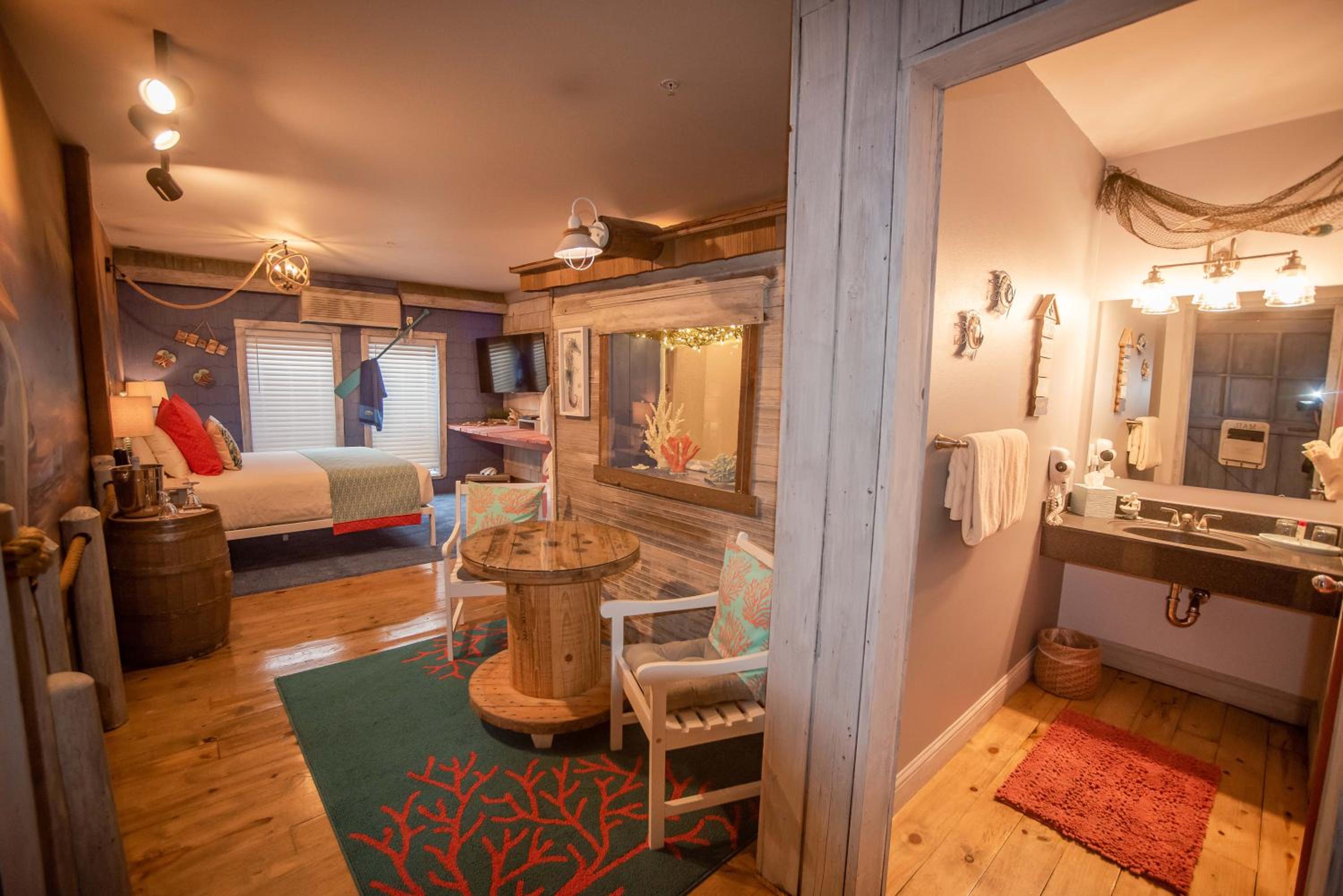 Deluxe Double or Twin Room